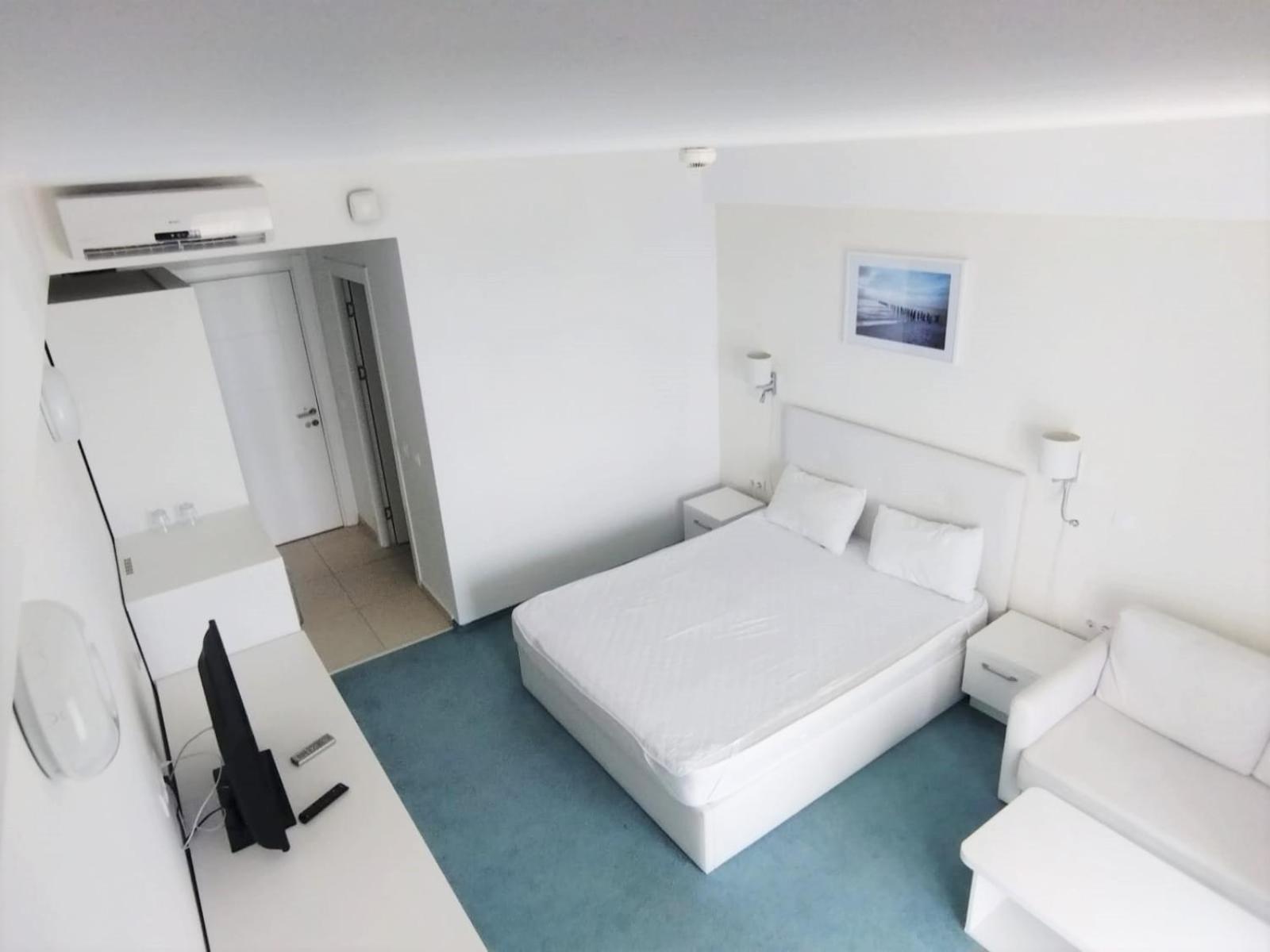 Mediterranean Apartments at Blaxy, Olimp view 2