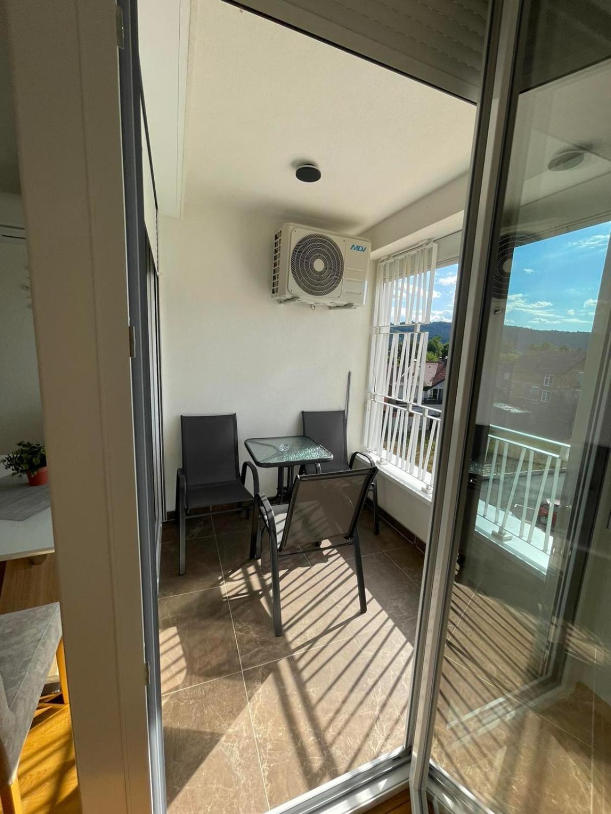 Apartman Sisters view 3