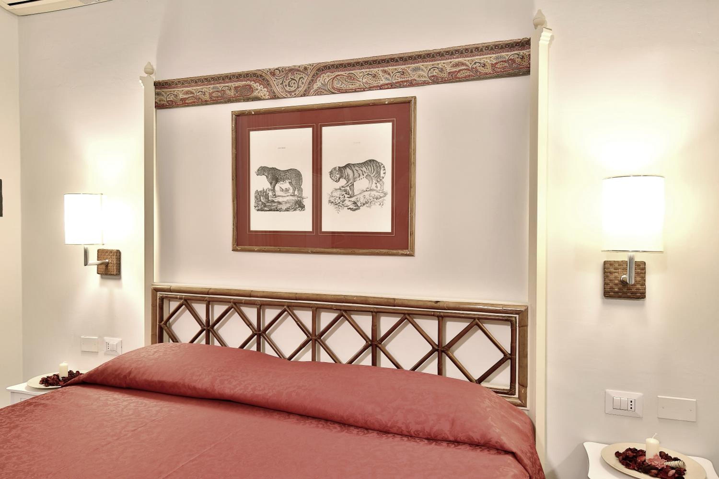 MADAMA GUEST HOUSE