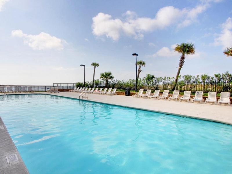 Grand Pointe #714