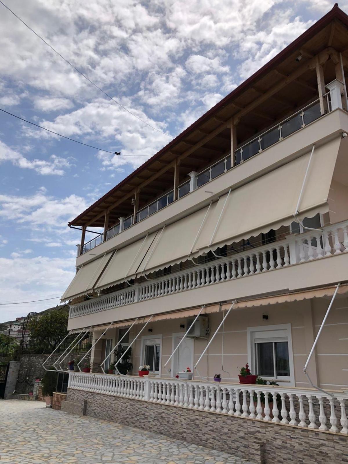 Amazing familiar apartments and rooms