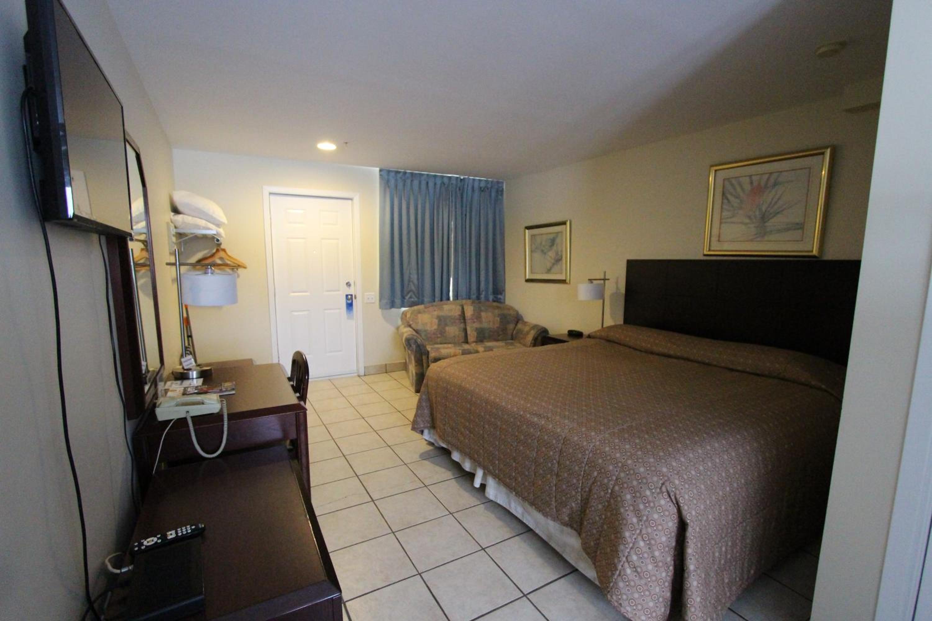 Stardust Motel - Timberlea - Image 2