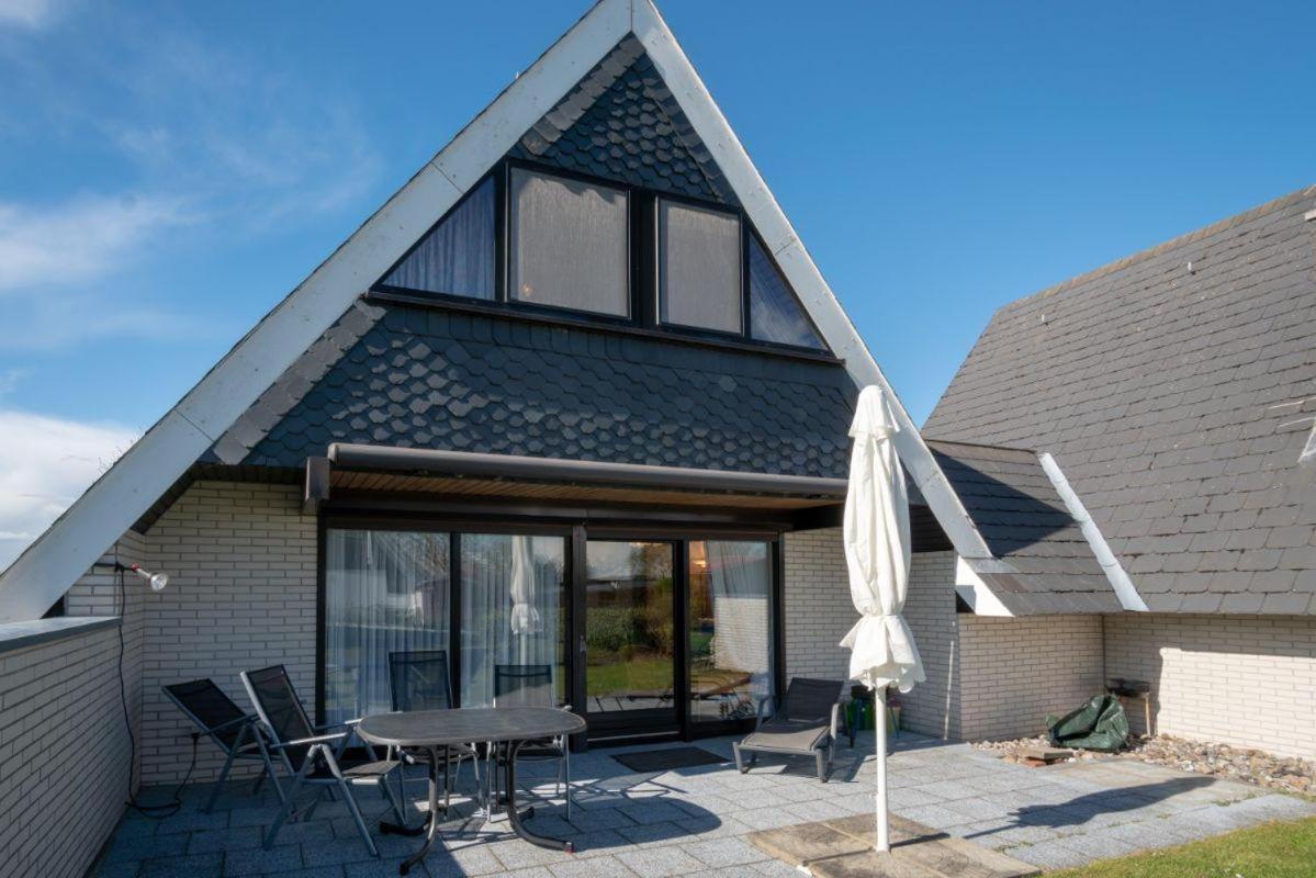 Am-hohen-Ufer-Nurdachhaus-Ocean-Breeze-111