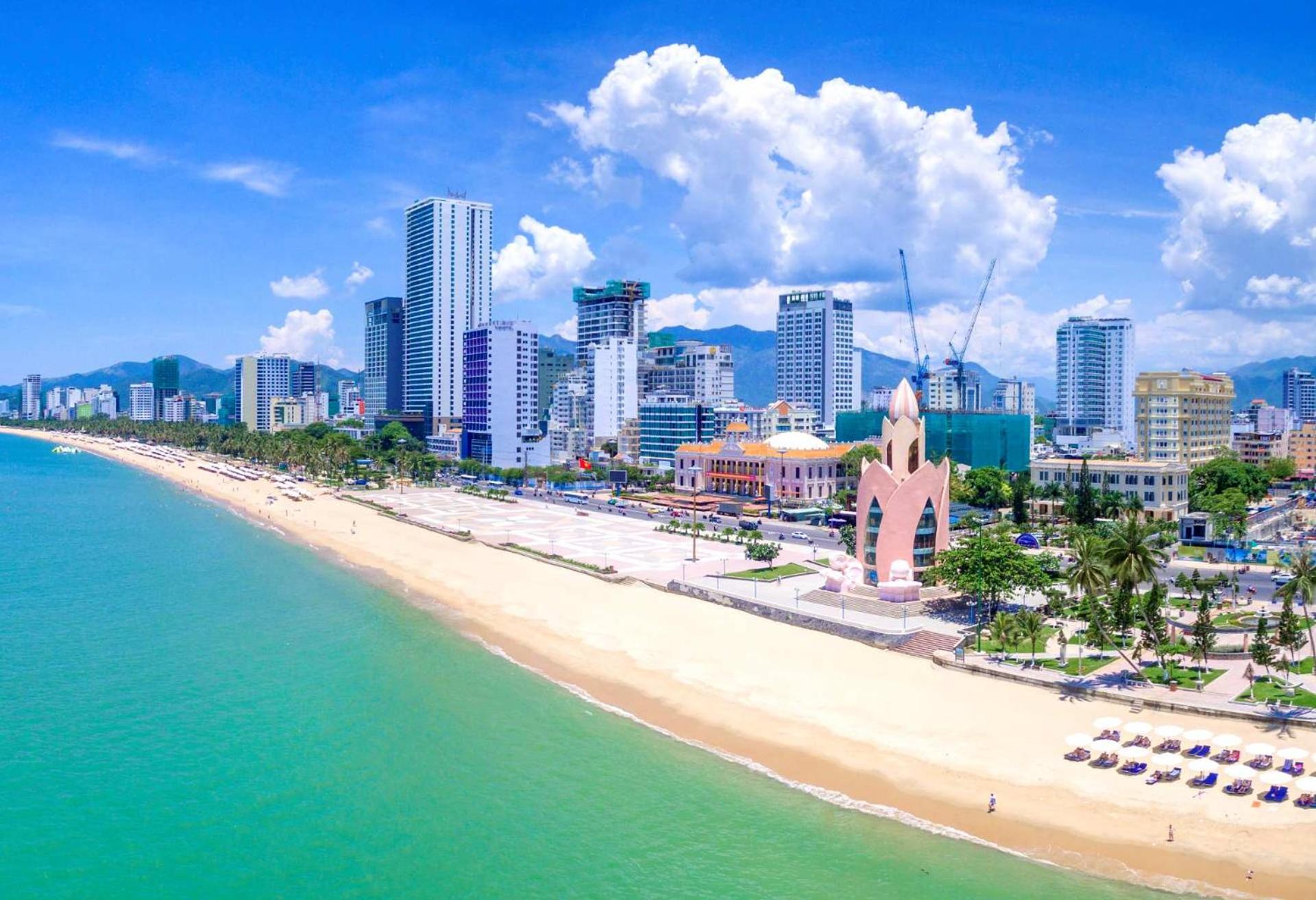 Man Beach Panorama Residences