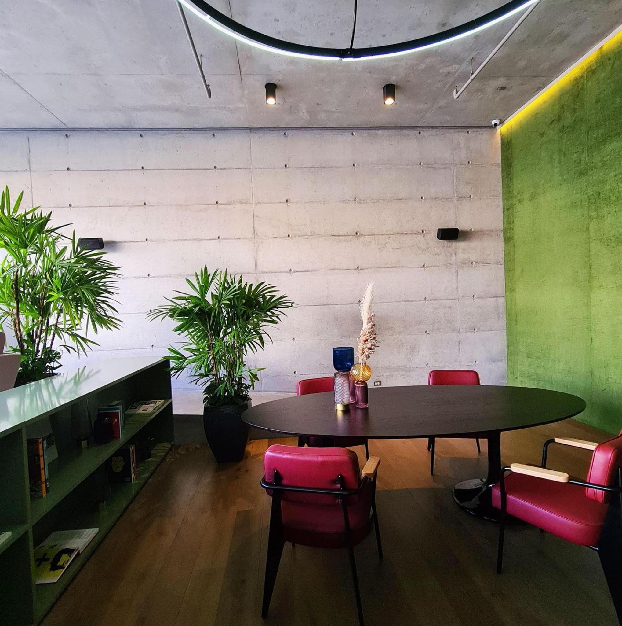 Cozy apartment with terrace, SJ Cosmopolitan Tower #402