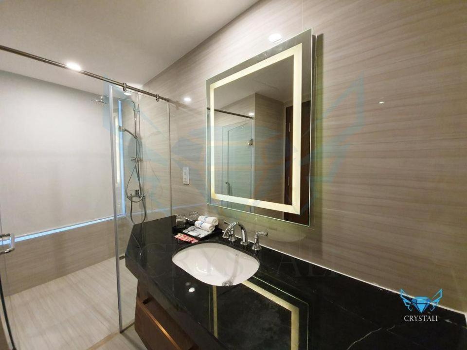 Man Beach Panorama Residences