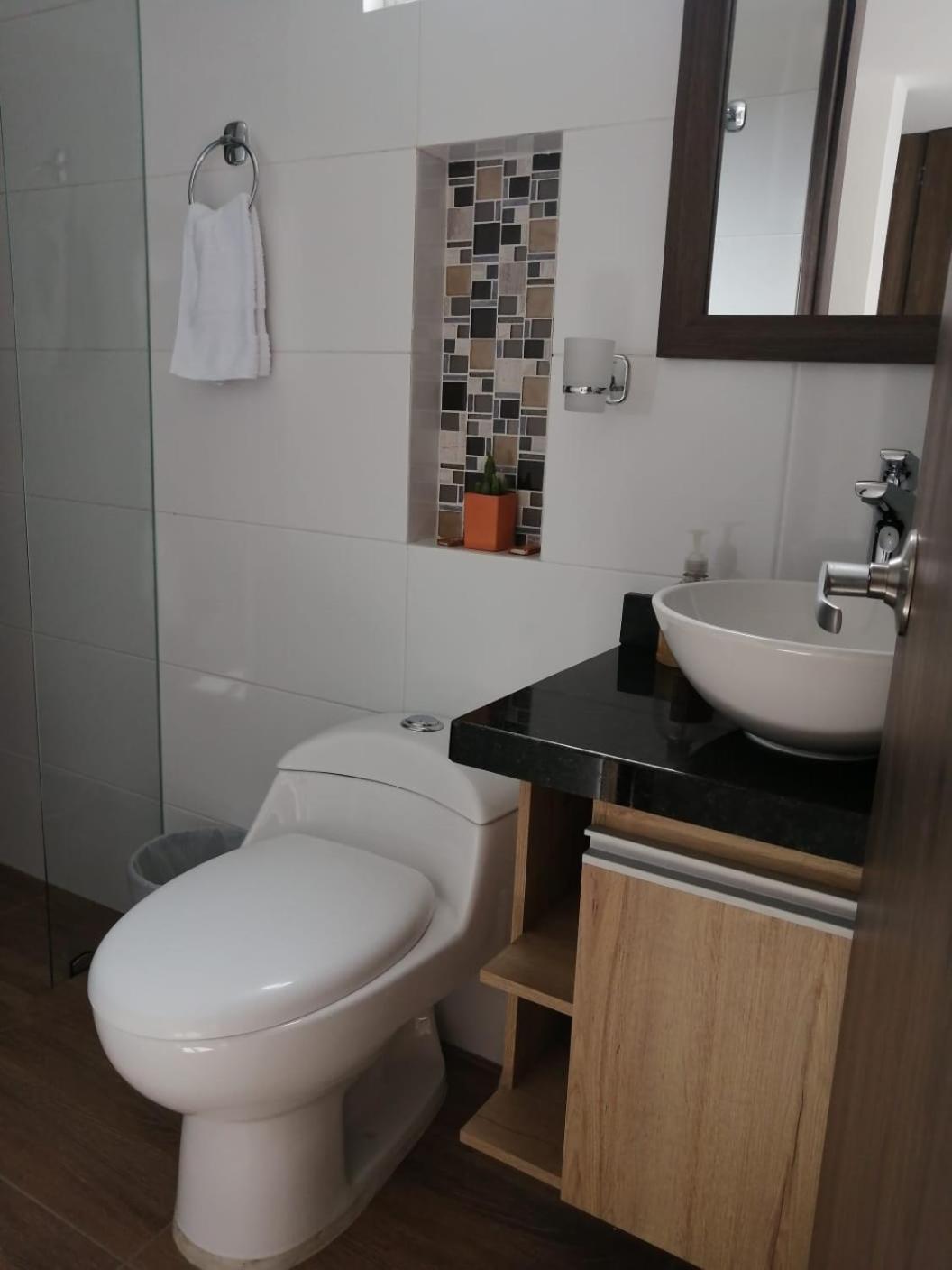 Hermoso apartamento familiar con parqueadero privado view 4