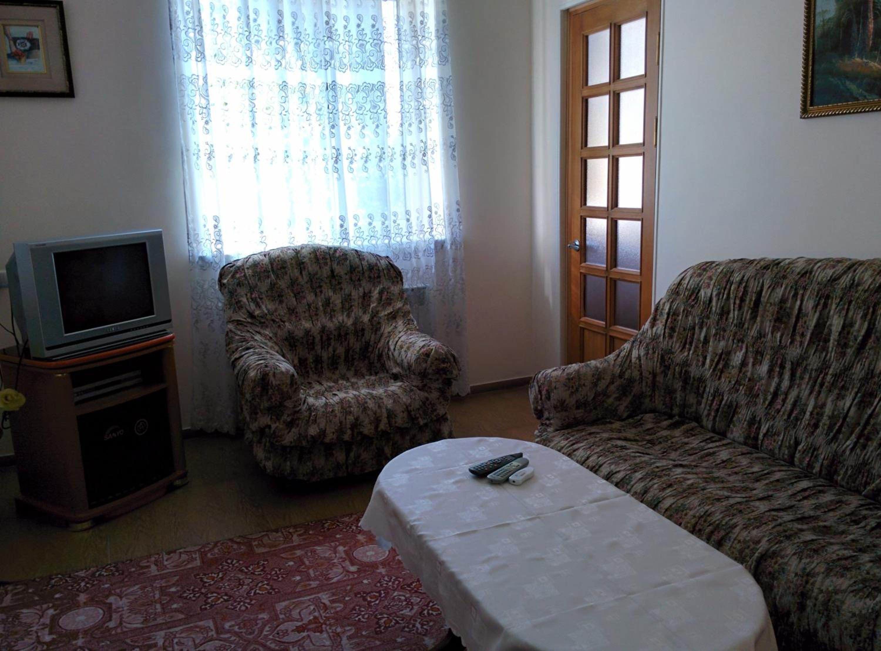 Erazank Hotel