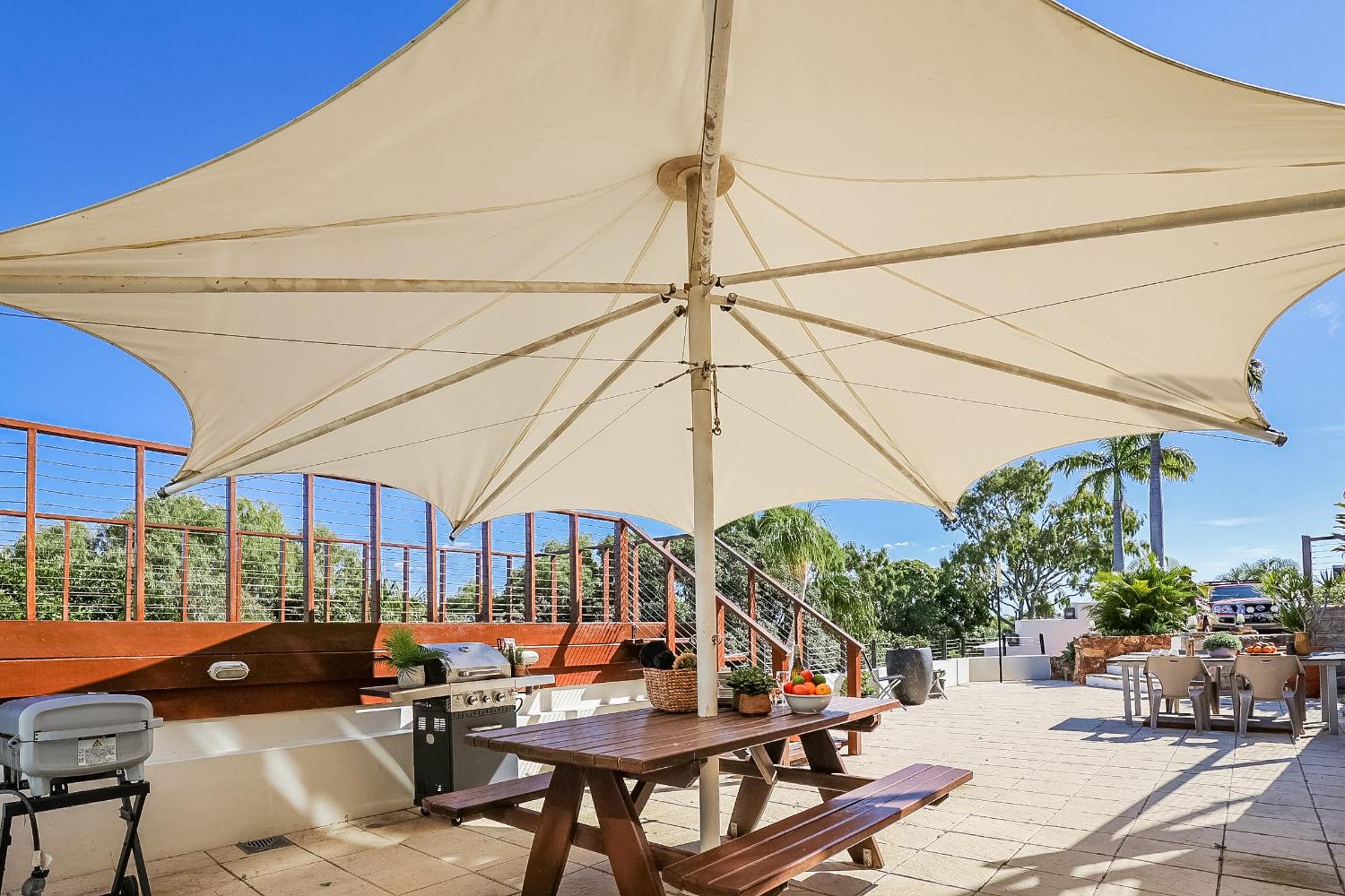 1770 Sovereign Lodge Retreat
