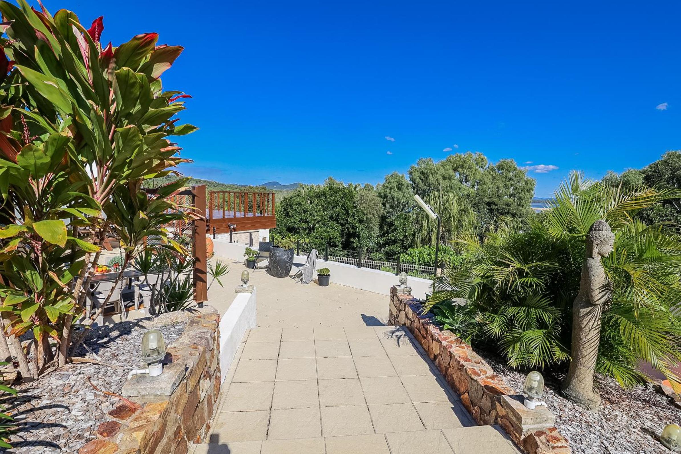 1770 Sovereign Lodge Retreat