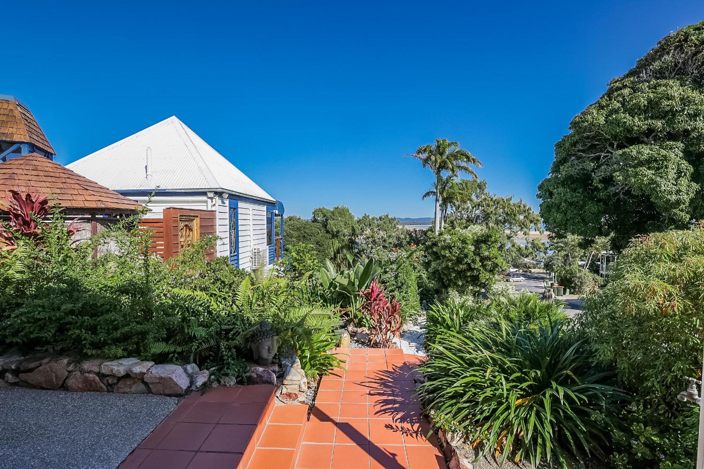 1770 Sovereign Lodge Retreat