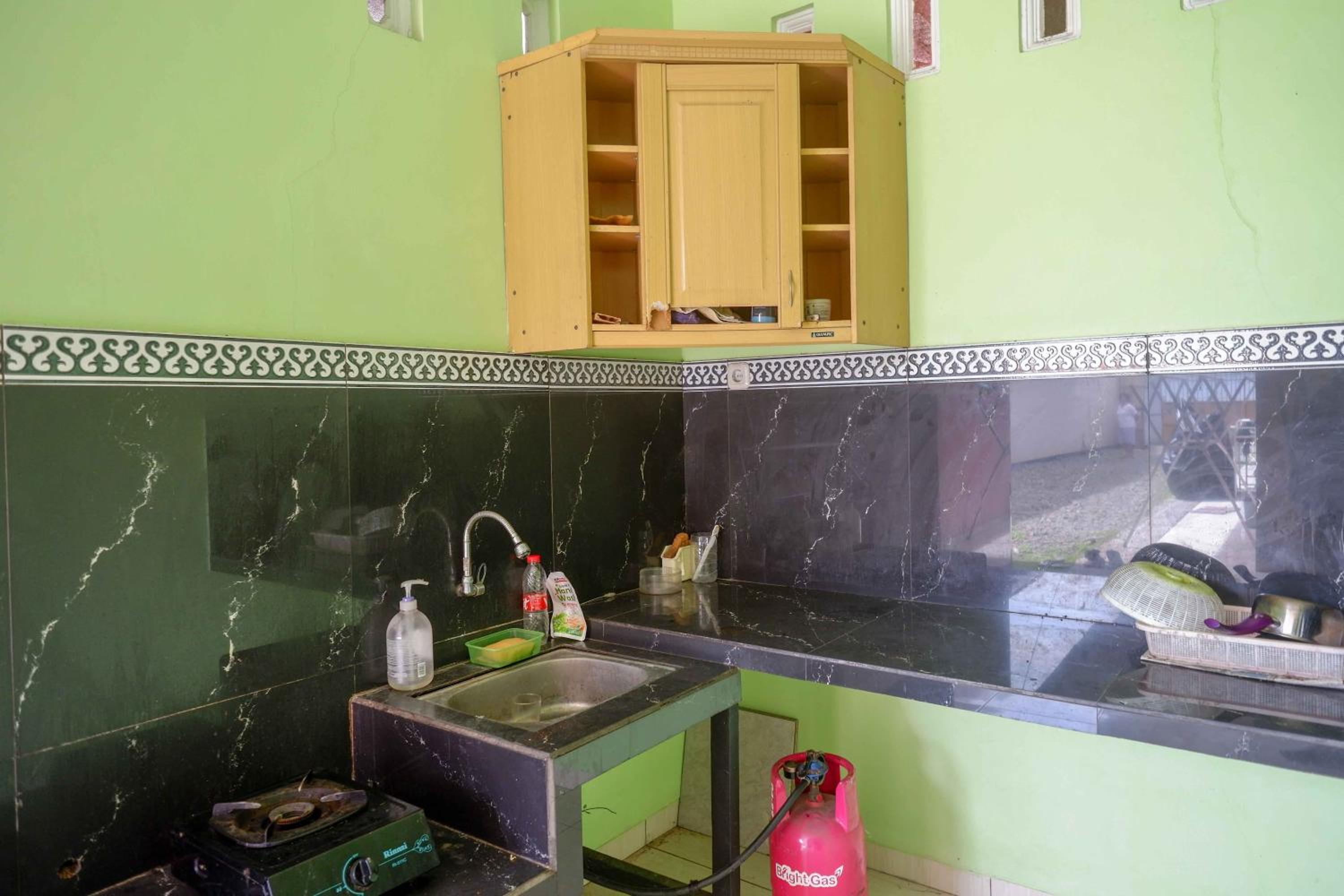KoolKost Syariah near Living Plaza Purwokerto (minimum stay 6 nights), photo 5