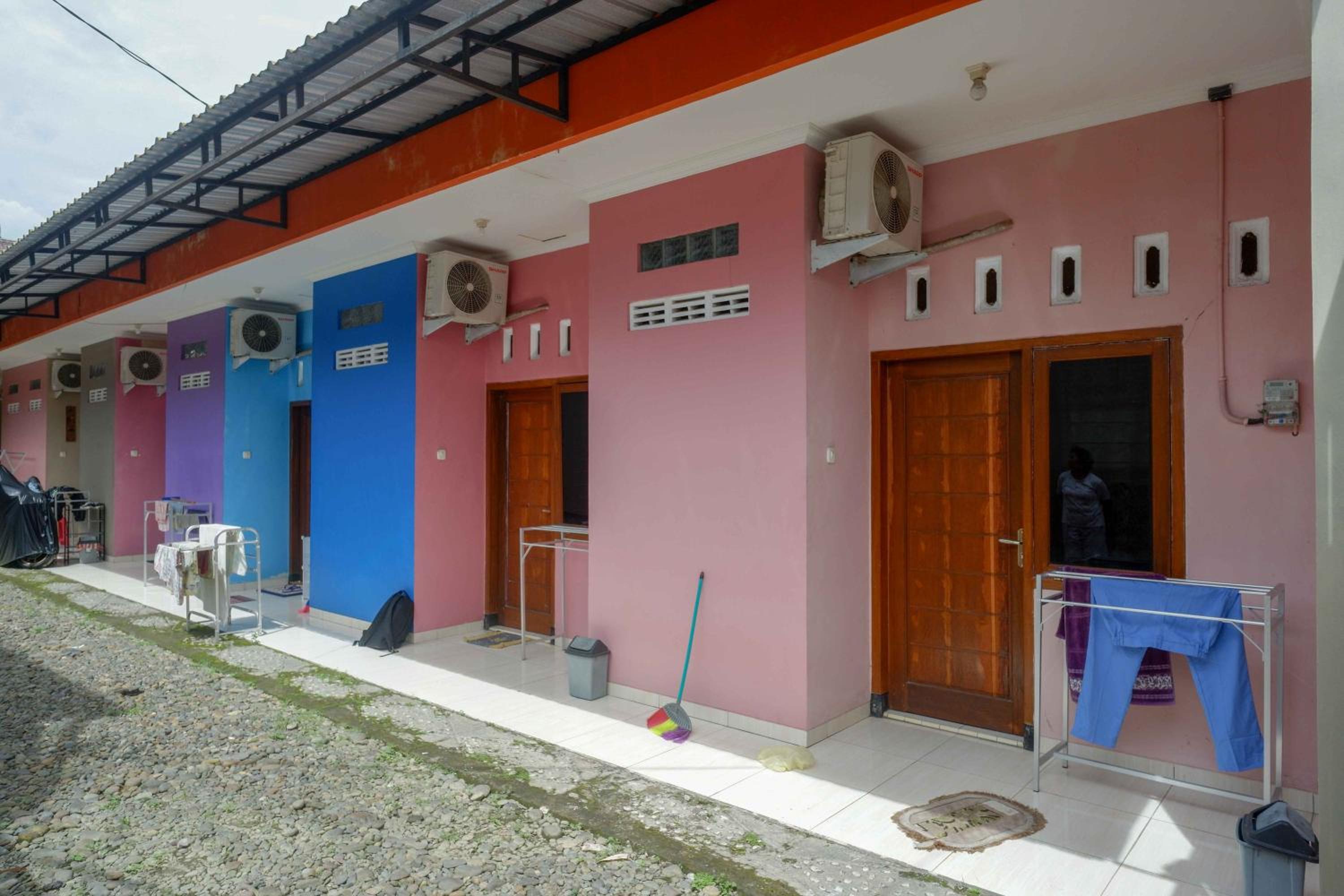 KoolKost Syariah near Living Plaza Purwokerto (minimum stay 6 nights), photo 17