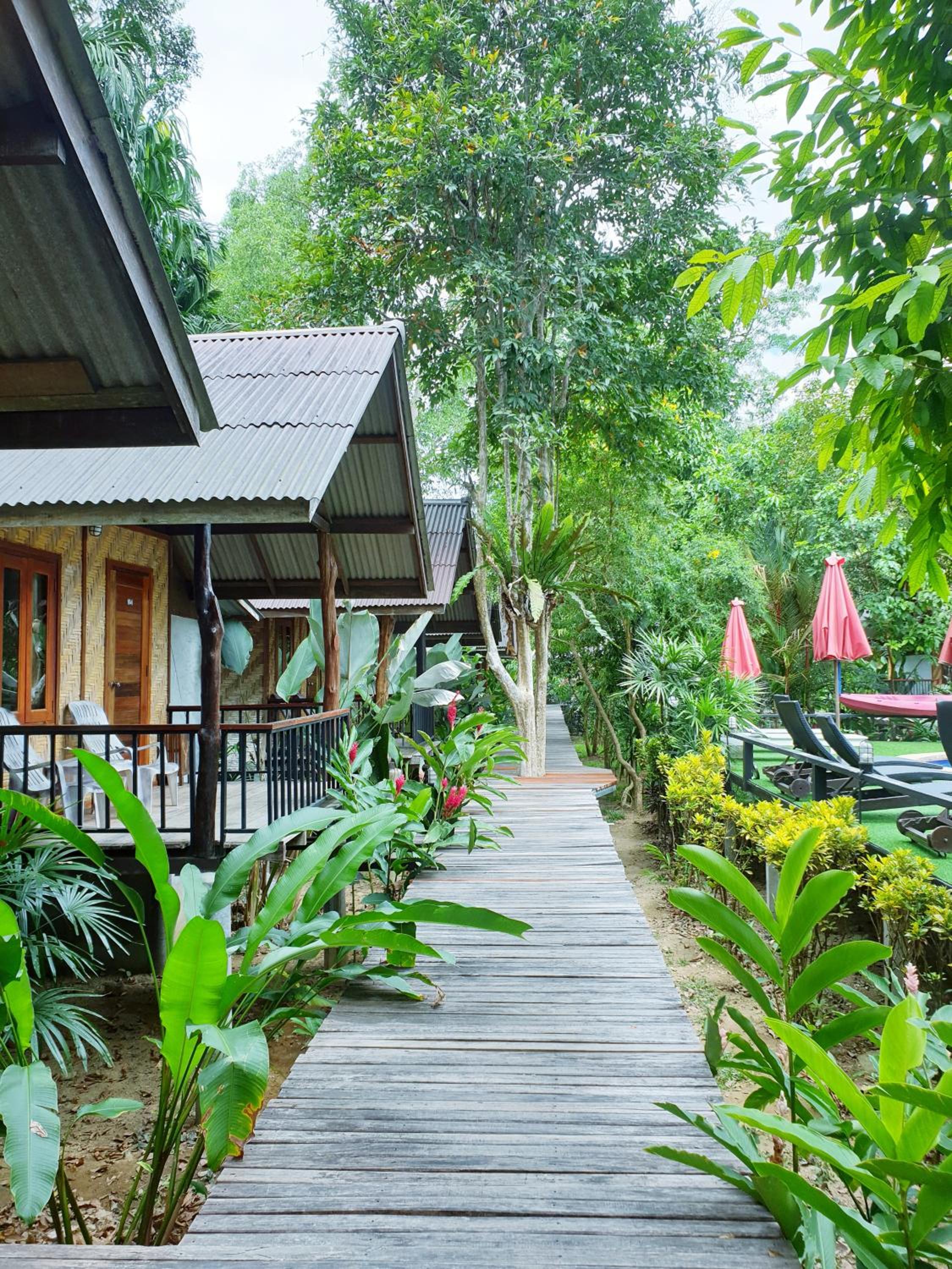 Khao Sok Cabana Resort