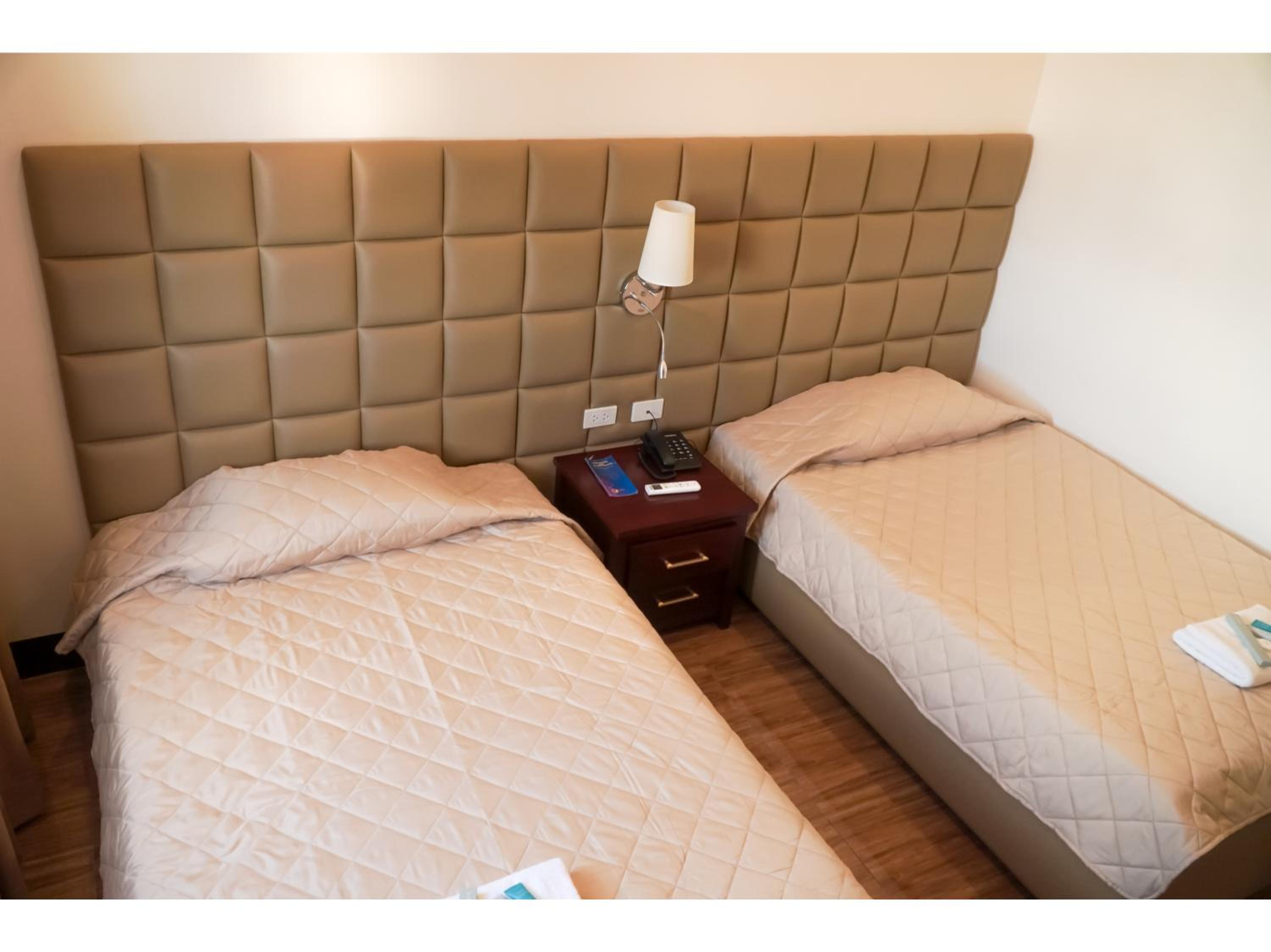 M28 Hotel and Apartments