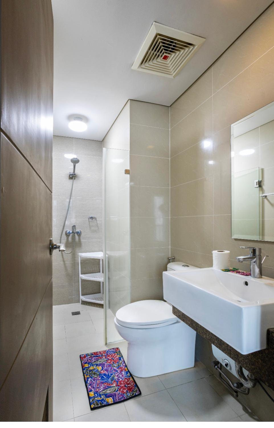 Studio at Newport World Airport Area Prime Location