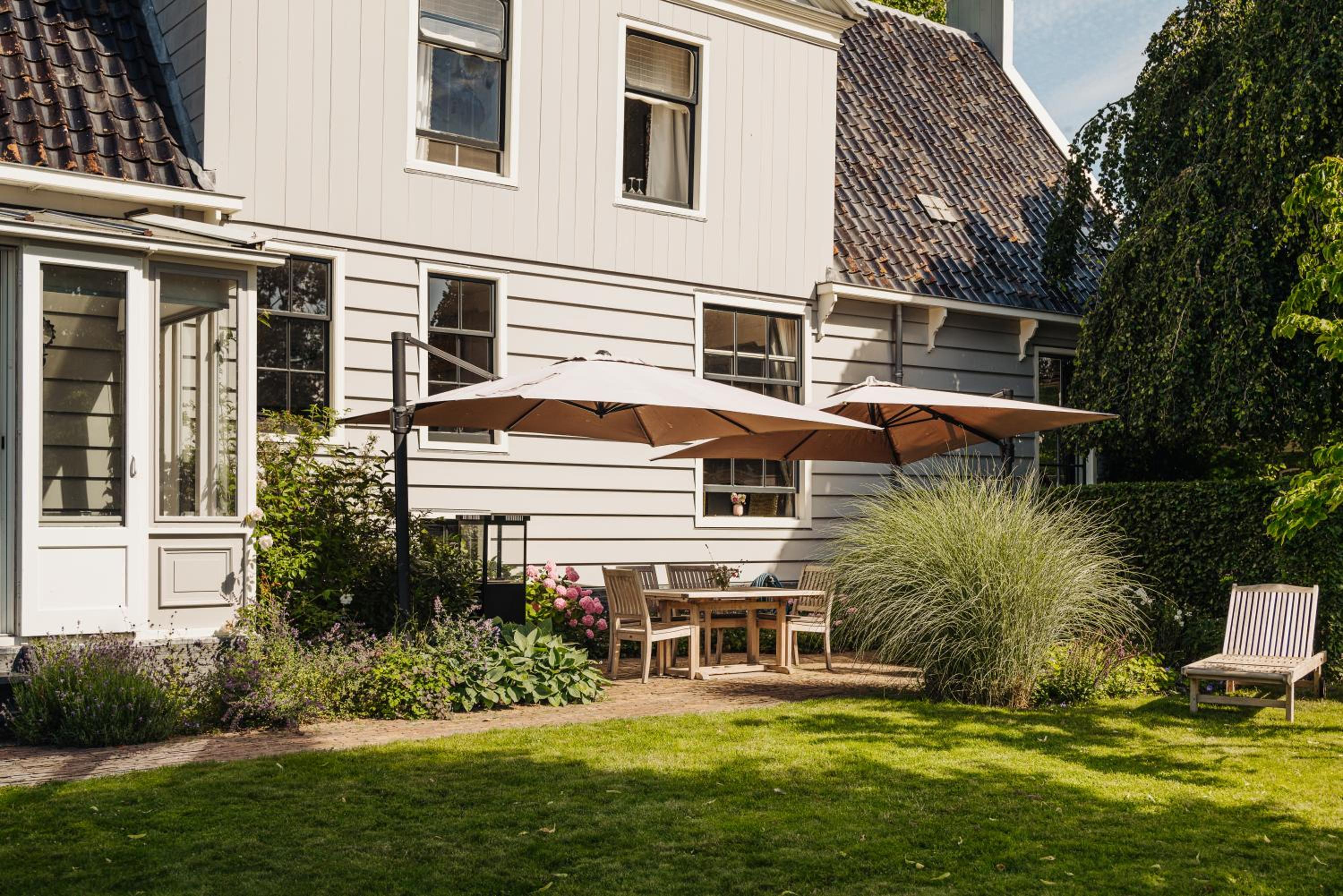 Inn on the Lake