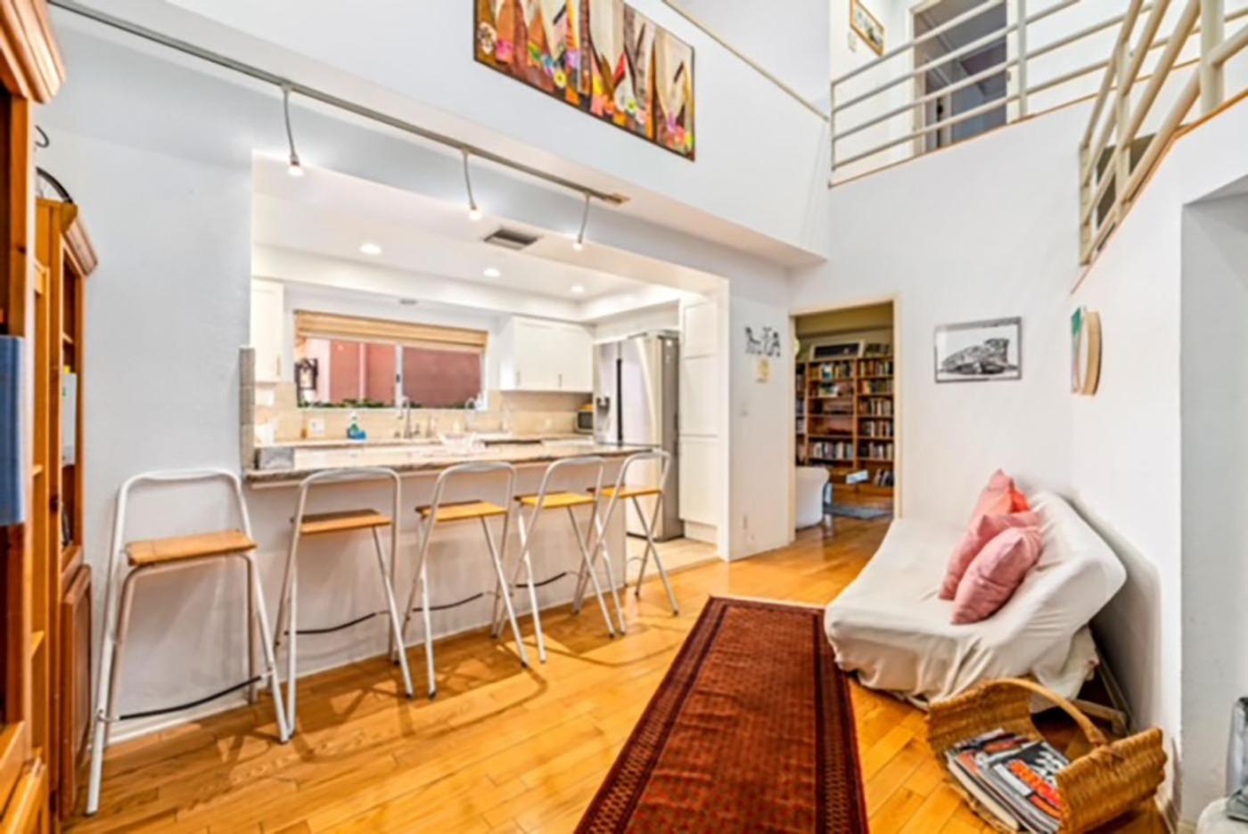 Los Angeles Vacations - Villa 3 bedrooms on Venice Beach Canal. - Property Image 33