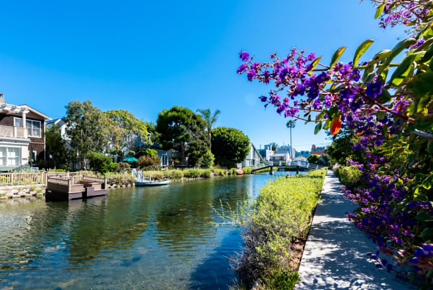 Los Angeles Vacations - Villa 3 bedrooms on Venice Beach Canal. - Property Image 27