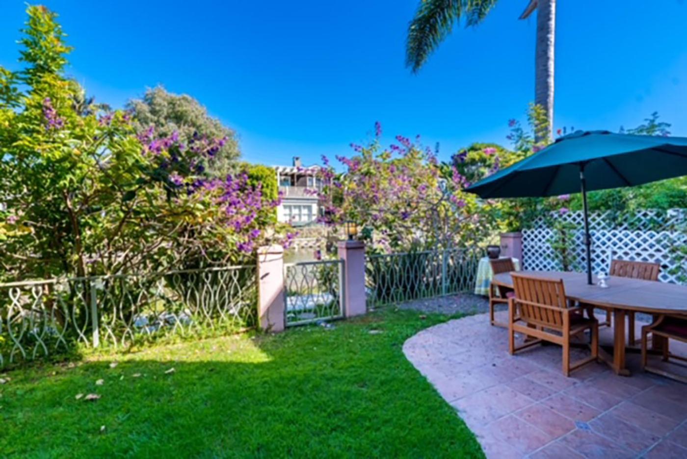 Los Angeles Vacations - Villa 3 bedrooms on Venice Beach Canal. - Property Image 3
