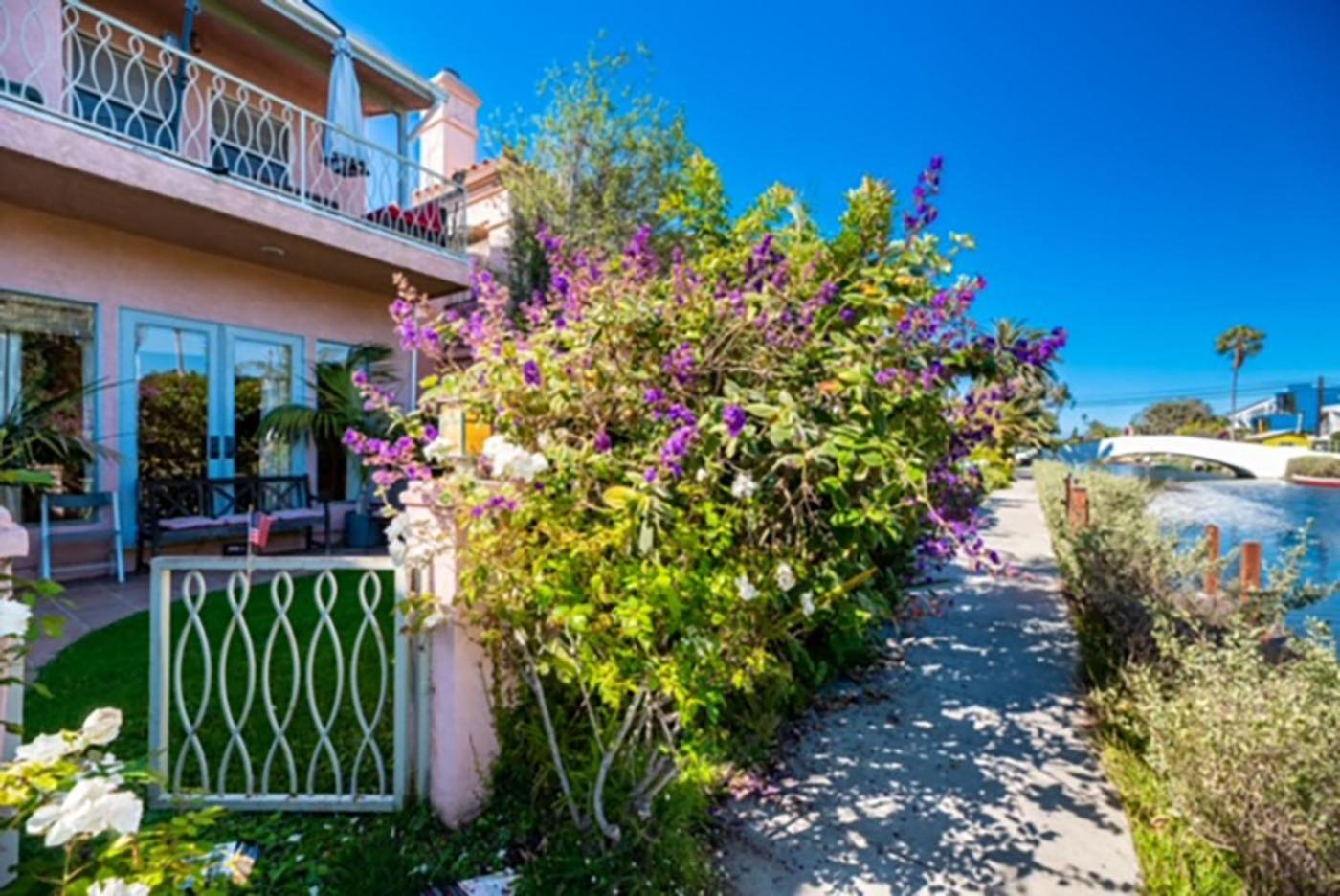 Los Angeles Vacations - Villa 3 bedrooms on Venice Beach Canal. - Property Image 4