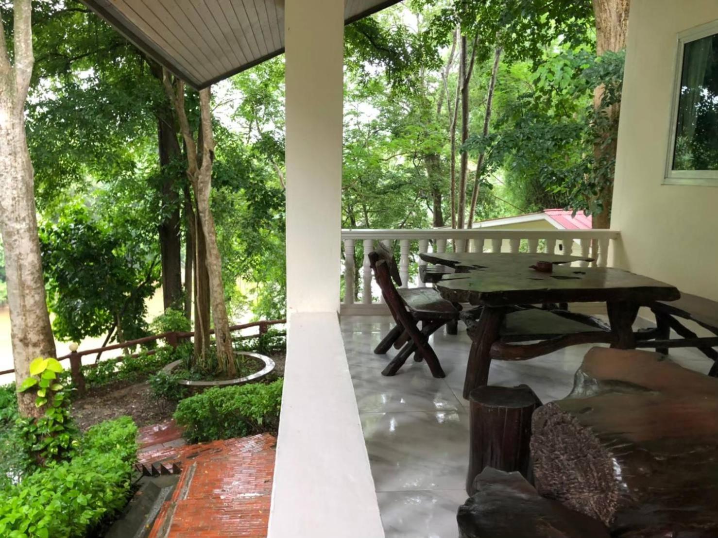 Saiyok River House
