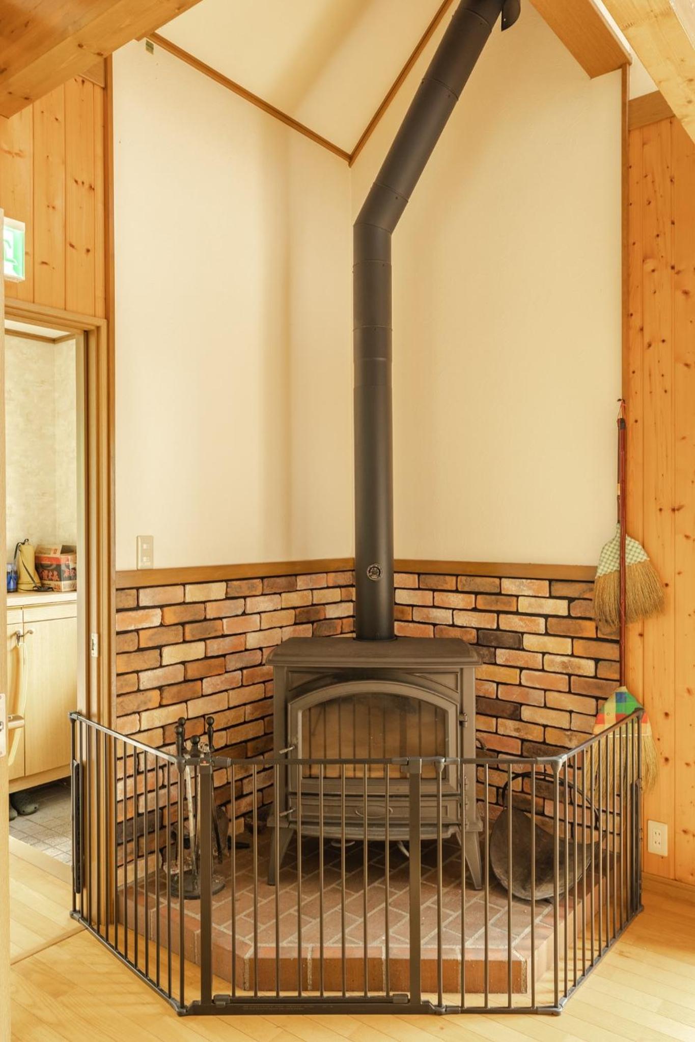 Photo 12