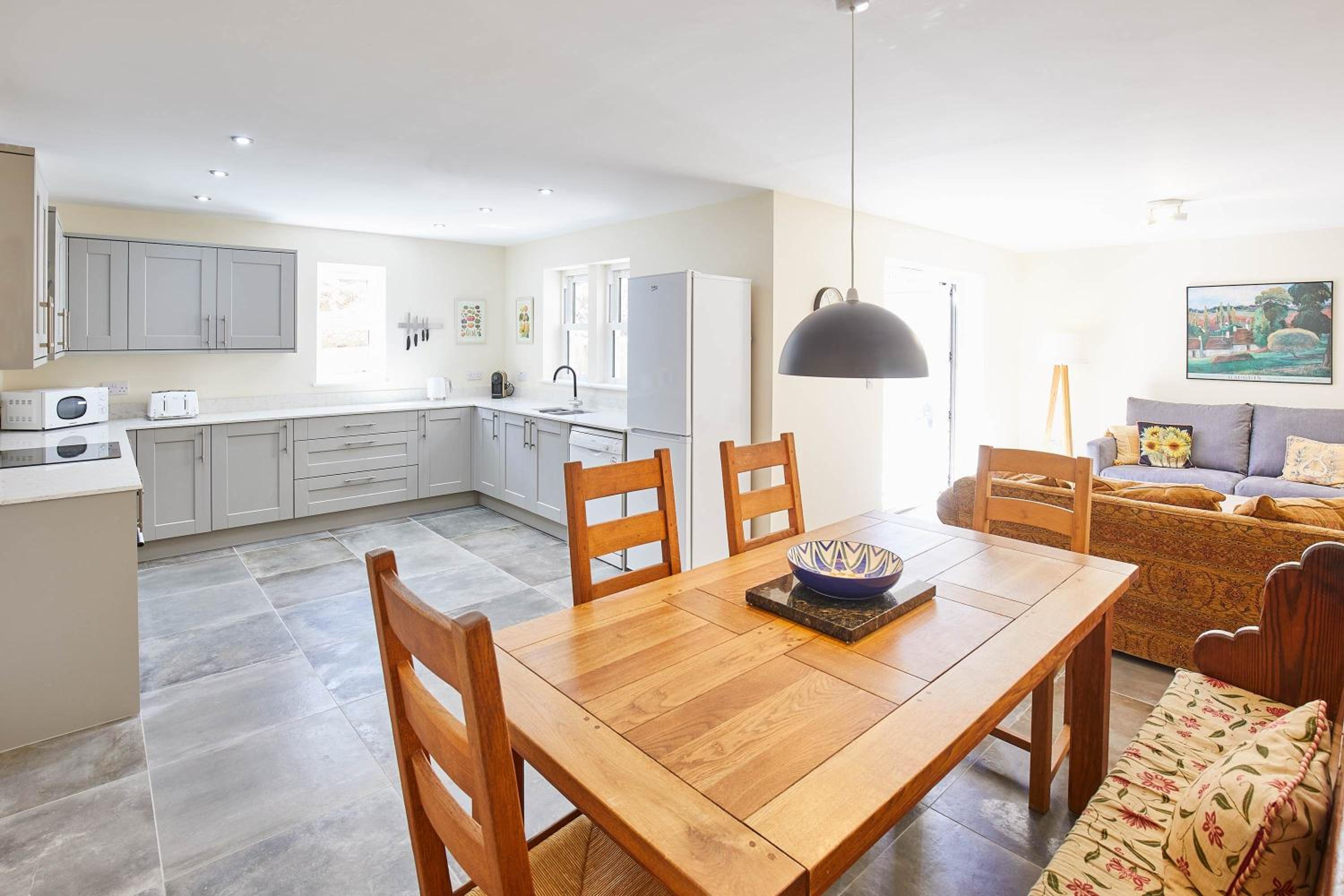 Host & Stay - Foggyshaw Lodge view 4