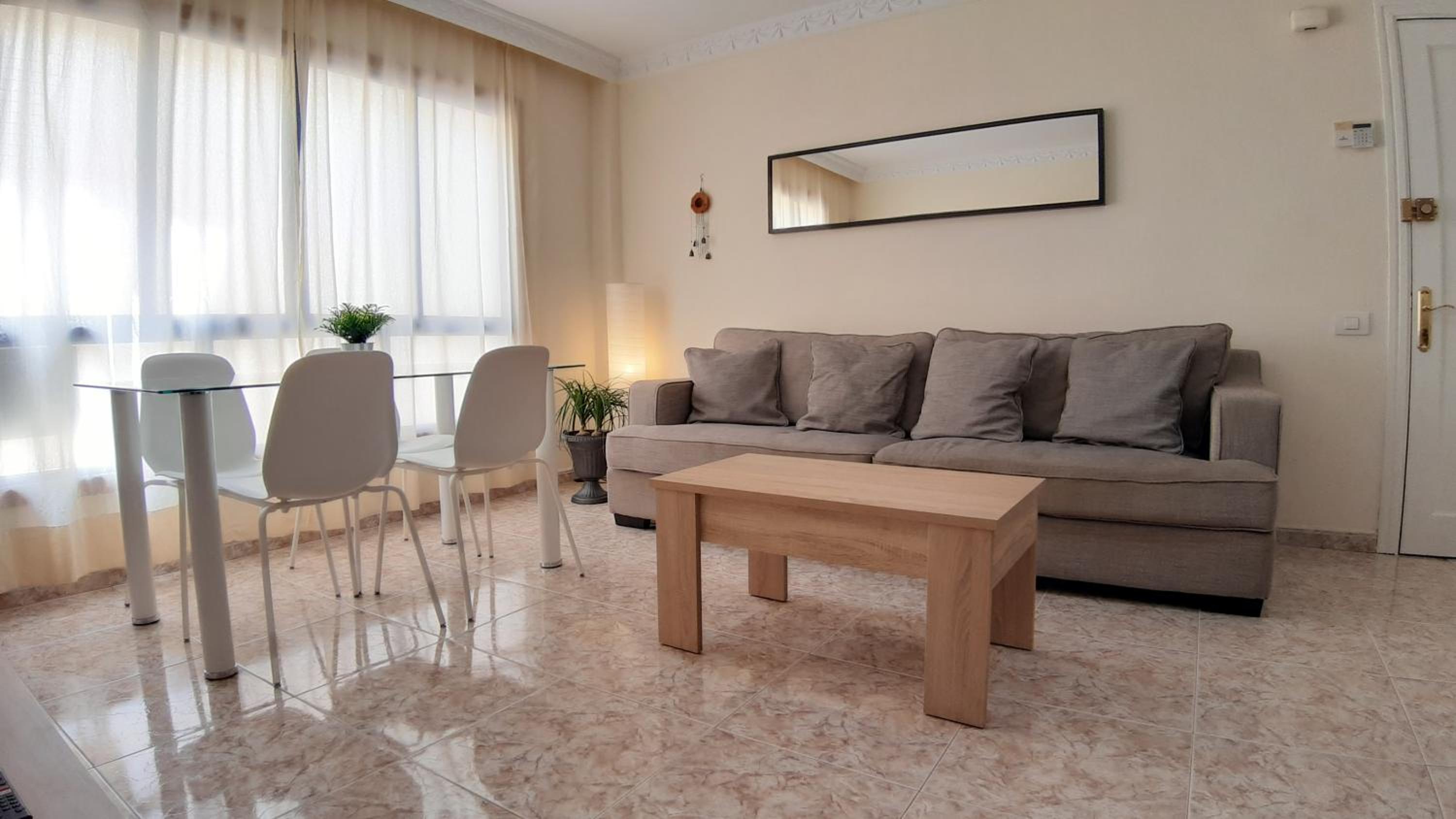 Charming 3-Bedroom Apartment in Corralejo, Lanzarote photo 4