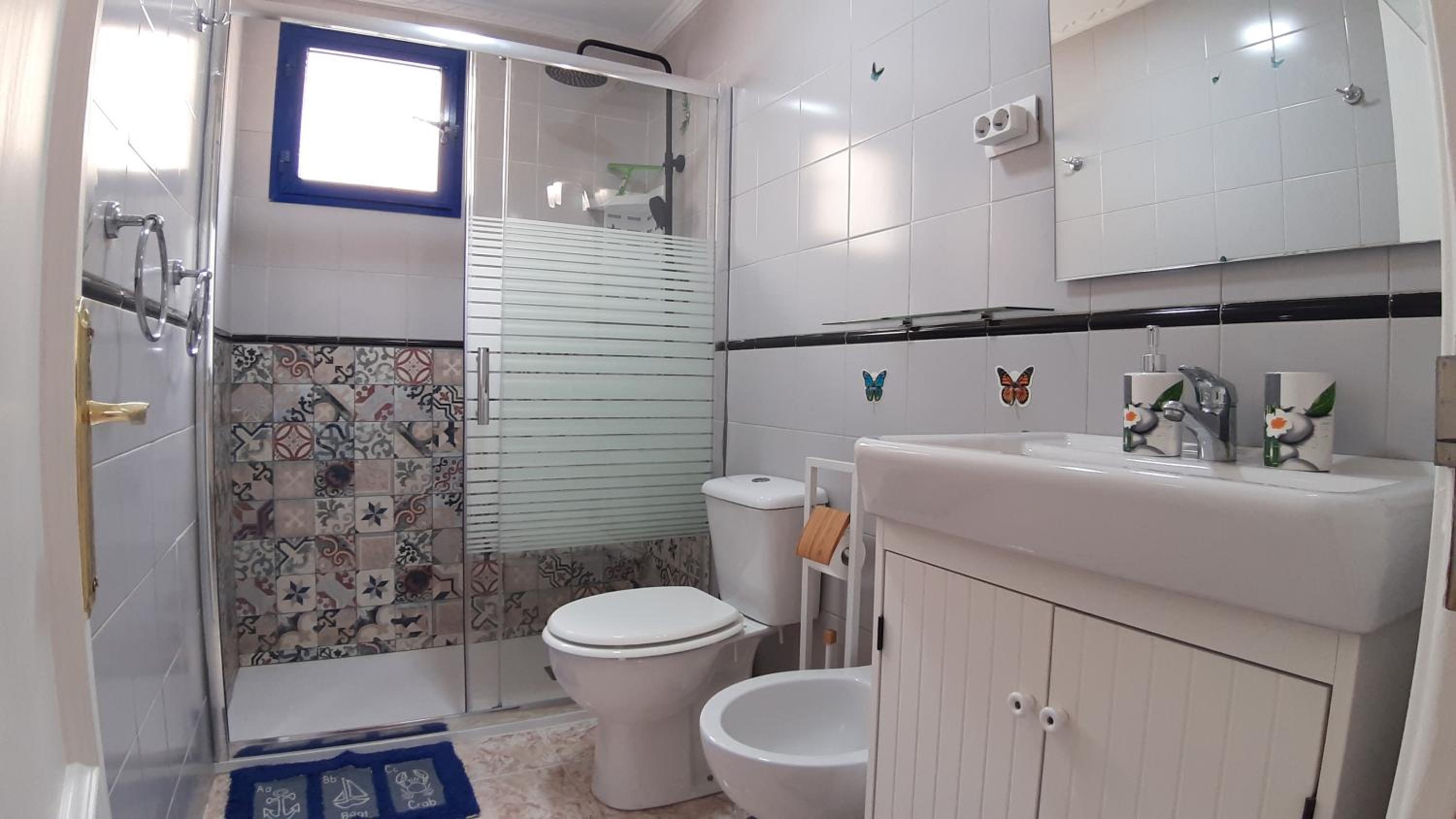 Charming 3-Bedroom Apartment in Corralejo, Lanzarote photo 3