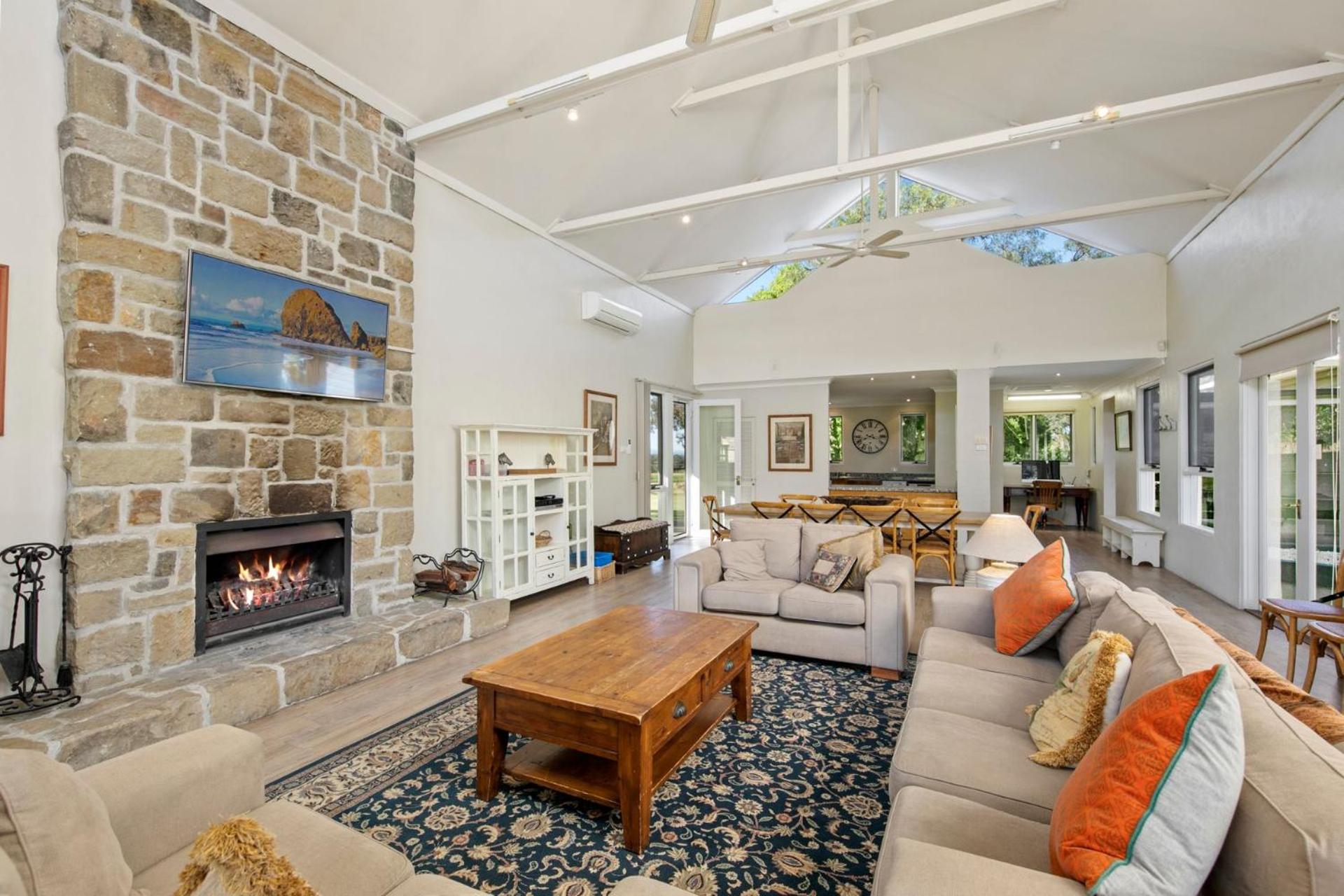 Brokenback Vineyard Estate