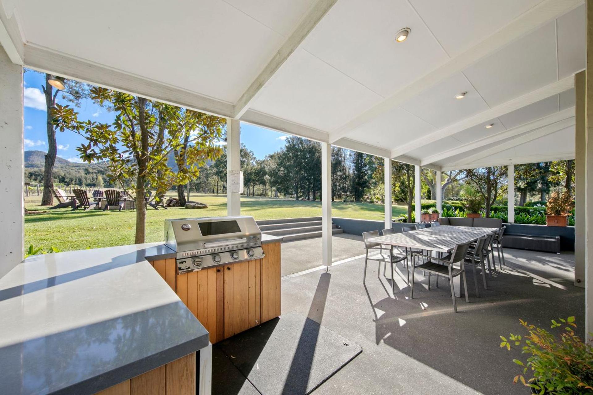 Brokenback Vineyard Estate