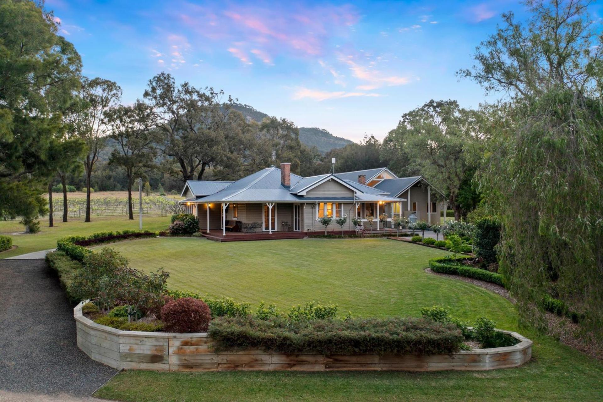 Brokenback Vineyard Estate
