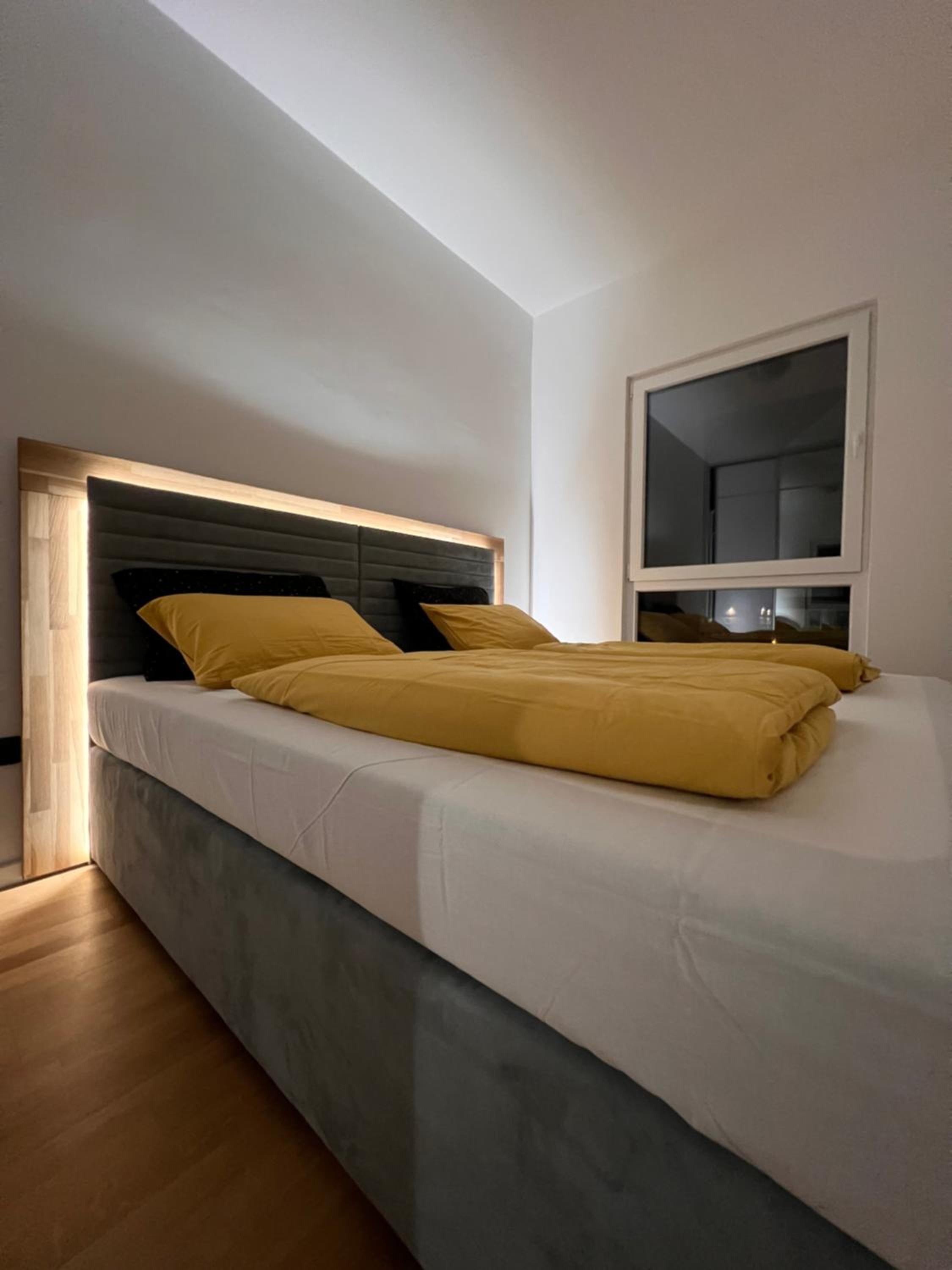 Luxury Apartment Sarajevo King Size Bed