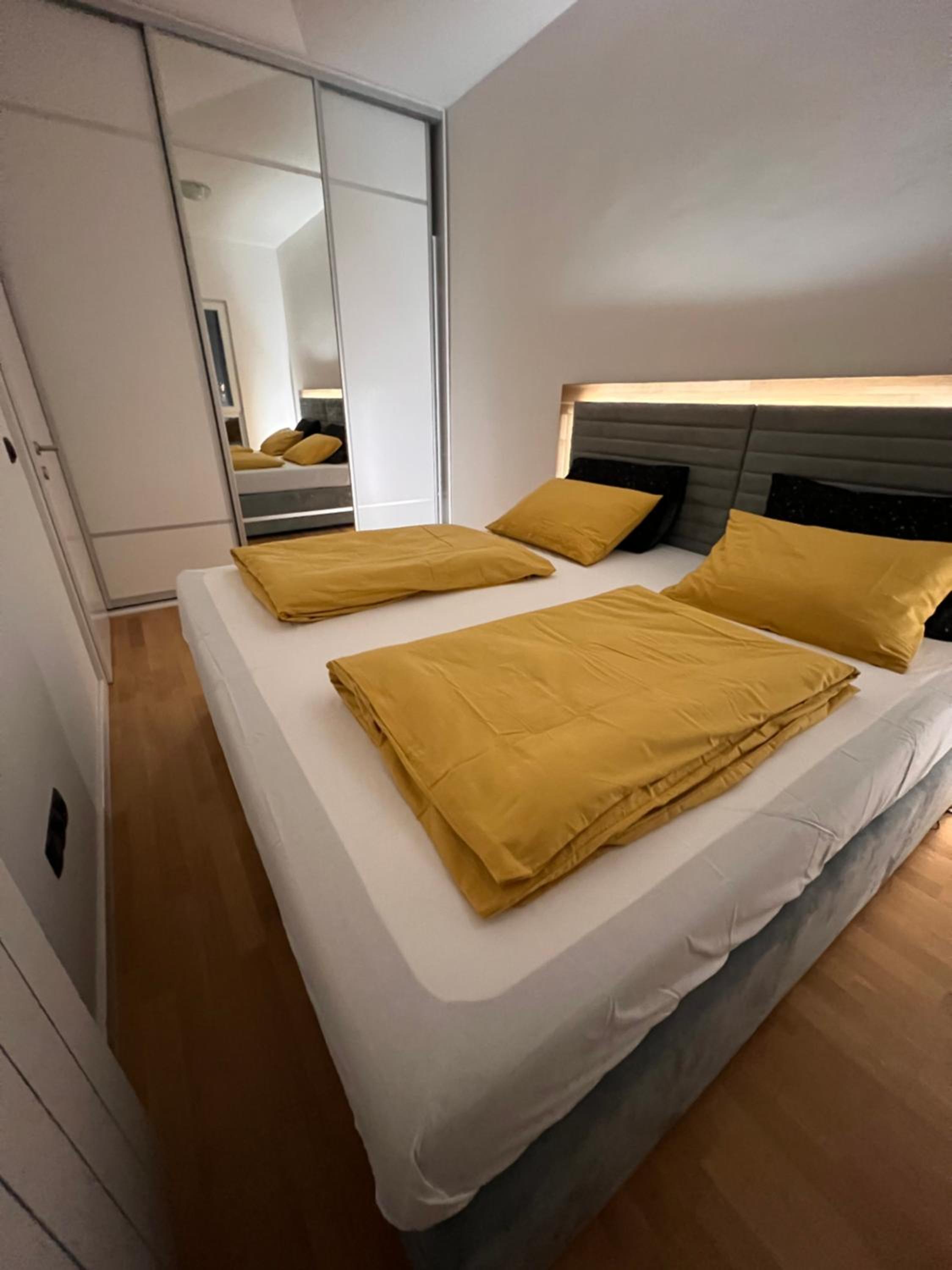 Luxury Apartment Sarajevo King Size Bed