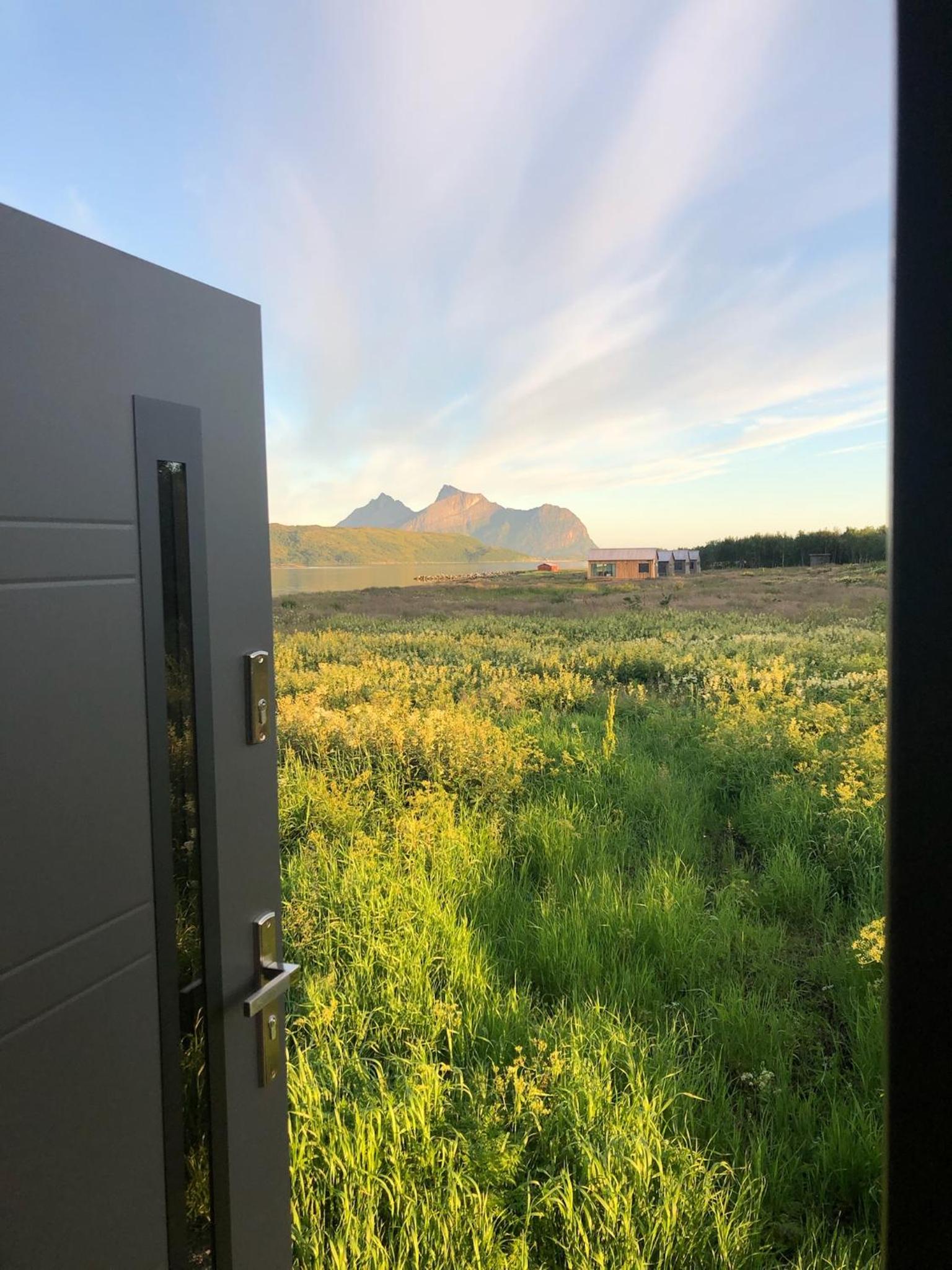 Steigen Lodge Tiny house view 4