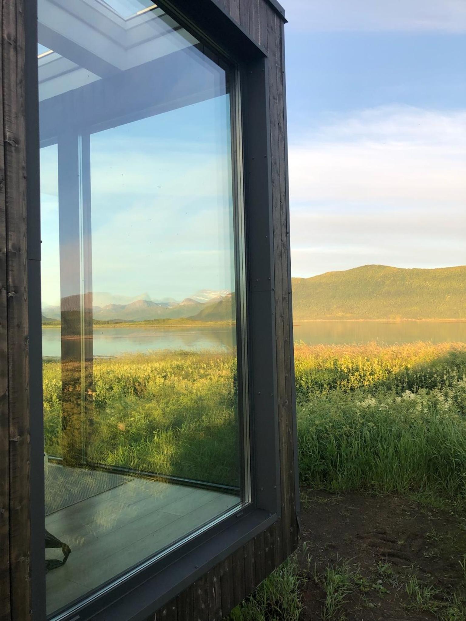 Steigen Lodge Tiny house view 2