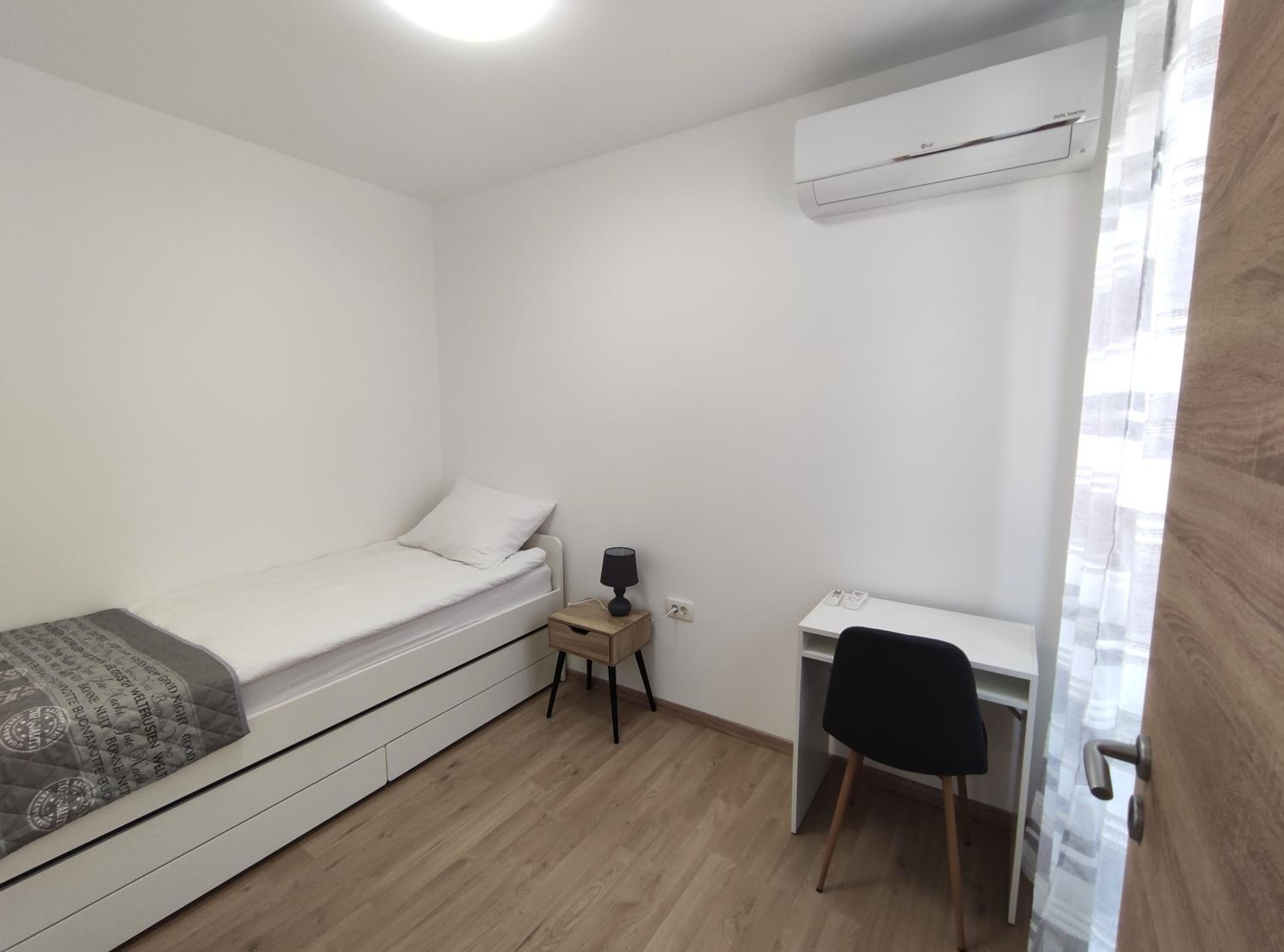 Apartma Ana