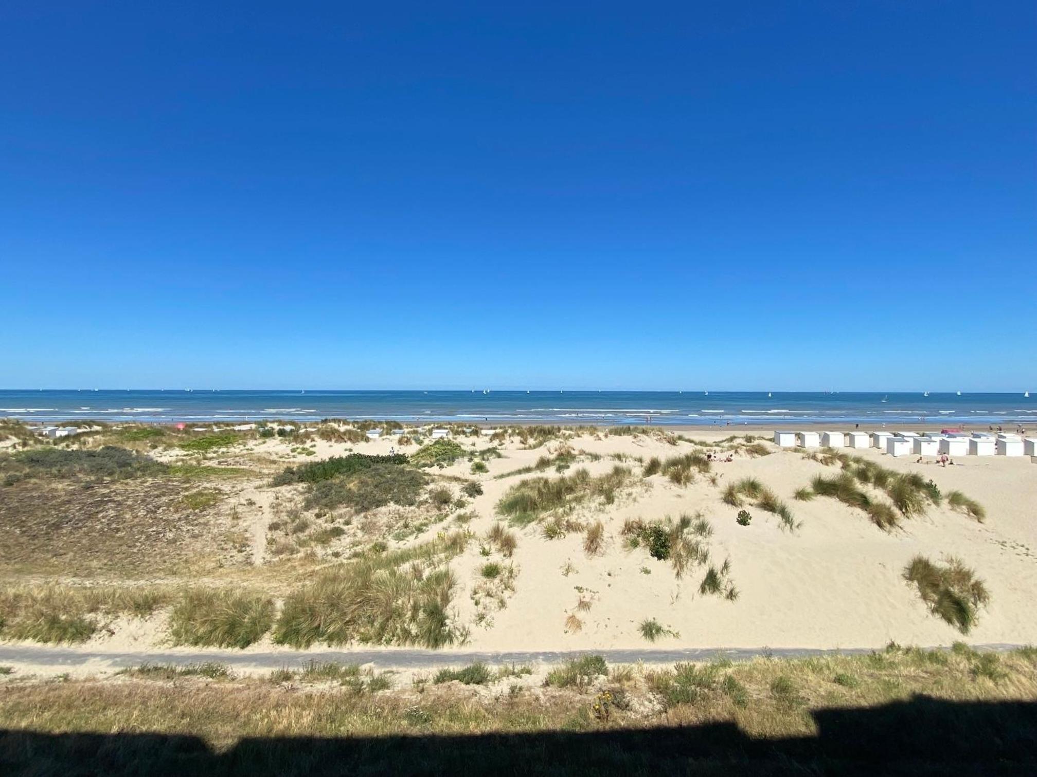 Cabien Zeedijk Oostduinkerke view 2