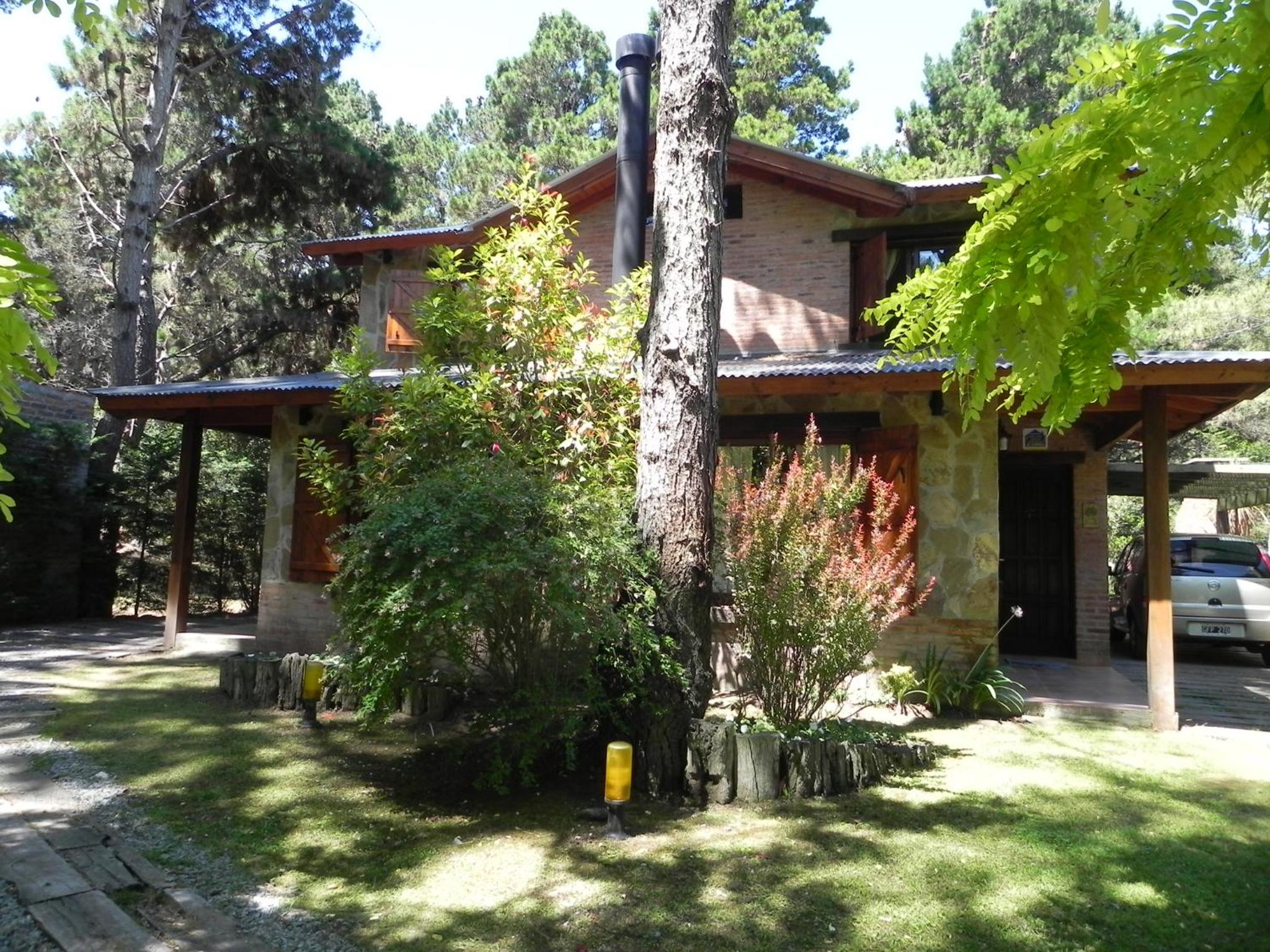 Acacias Blancas