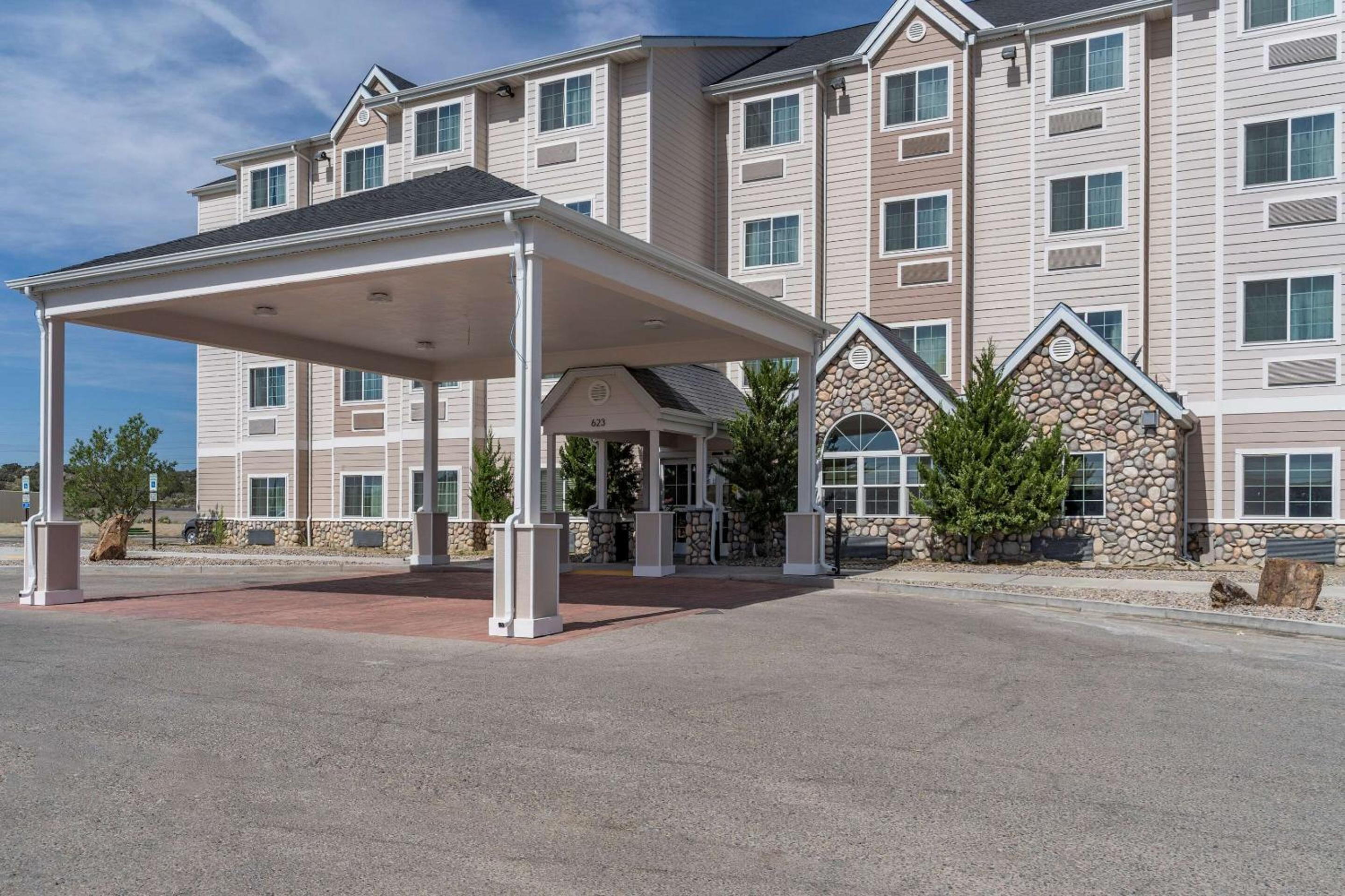 Comfort Inn & Suites Aztec - Farmington Area