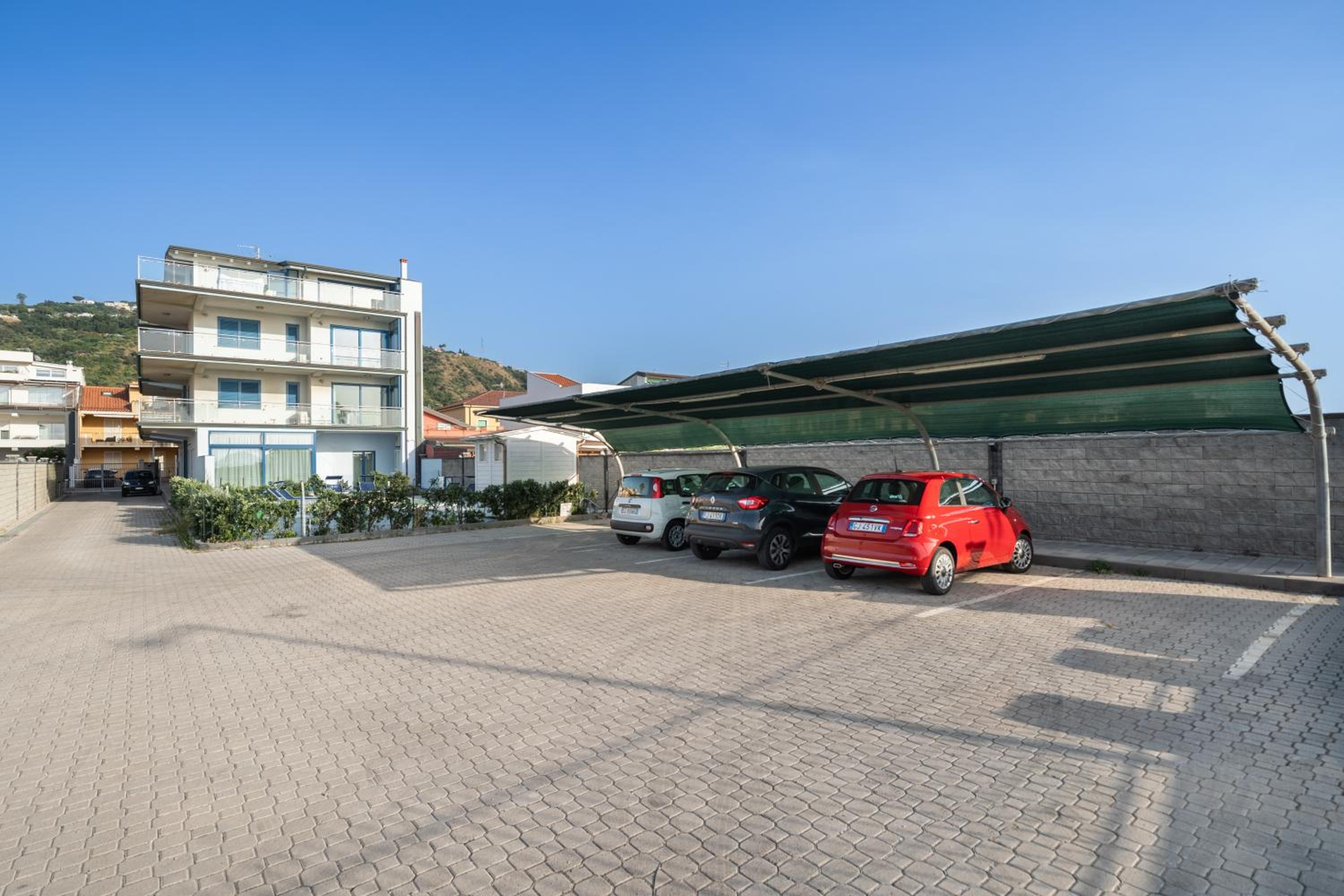 Terraces d'Orlando - Family Apartments with Sea View and Pool