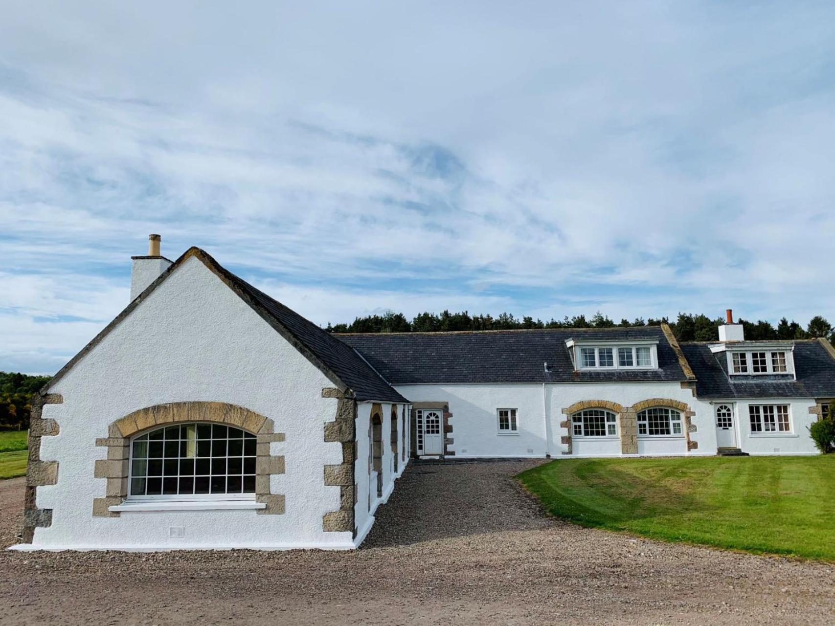 Bruntlands Steading