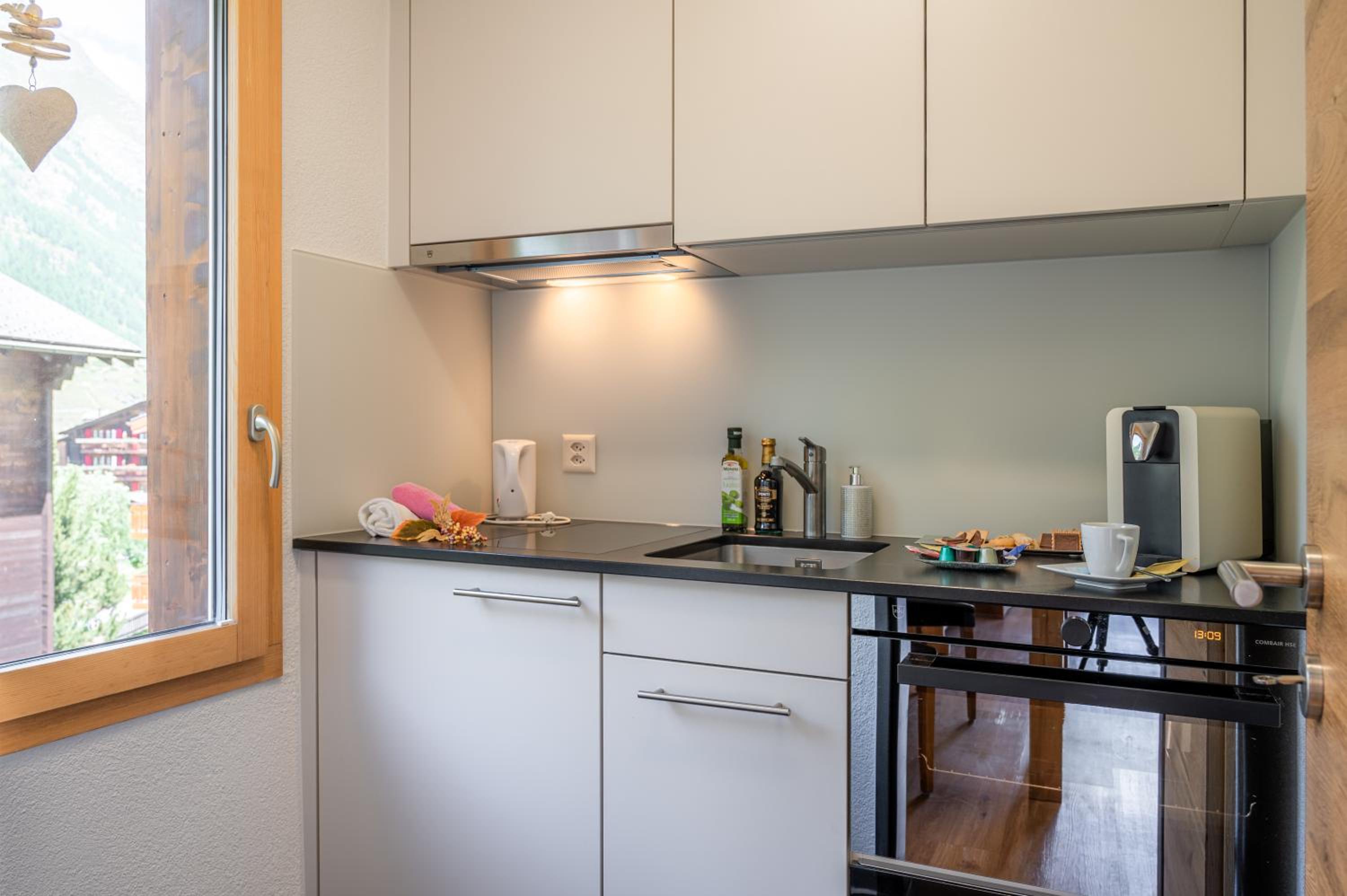 Jolimont Apartments