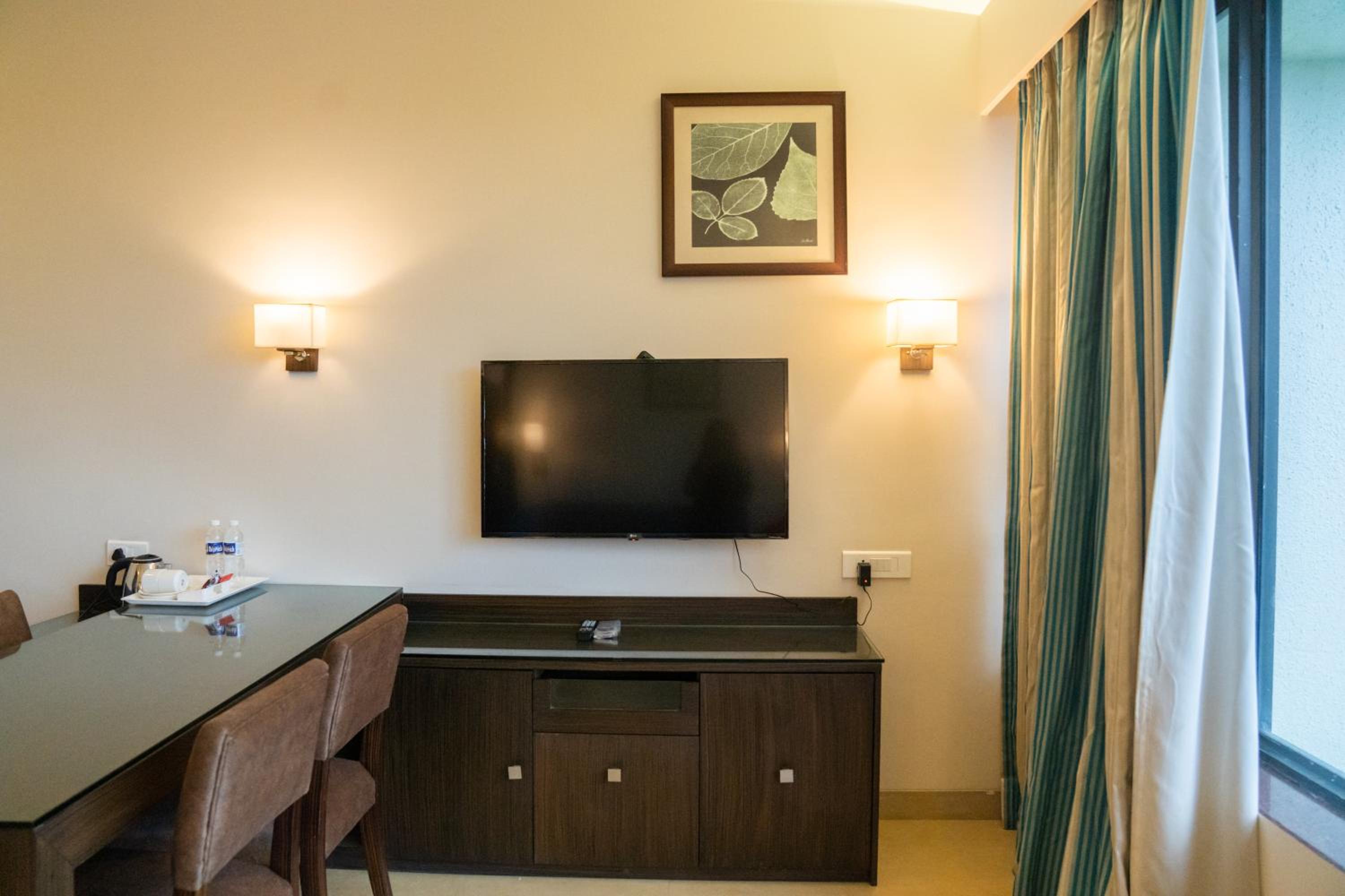 Greenleaf The Resort & Spa, Ganpatipule