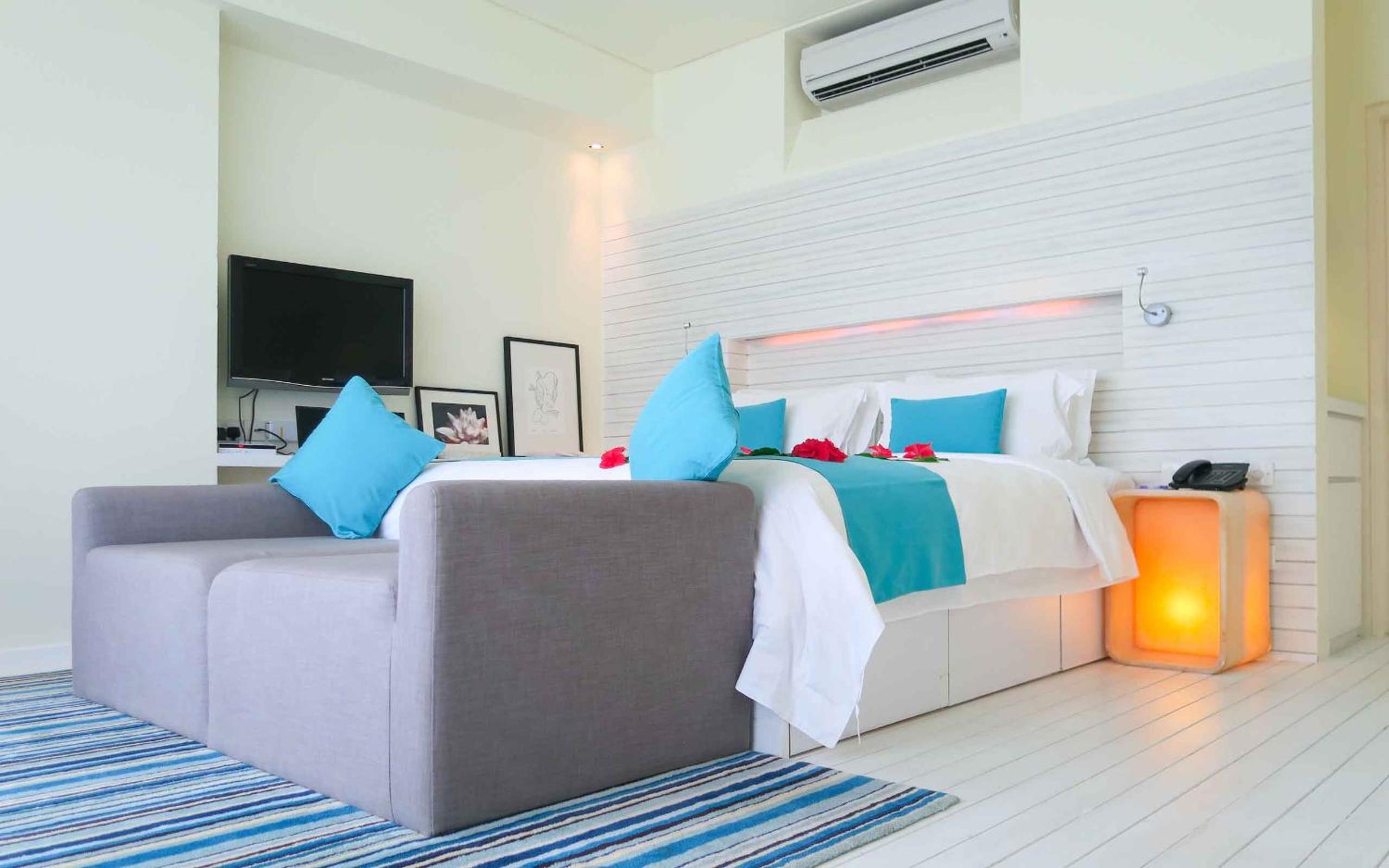 Holiday Inn Resort Kandooma Maldives - Kids Stay & Eat Free and Free Roundtrip Speed Boat for a minimum 4 nights stay — photo 155