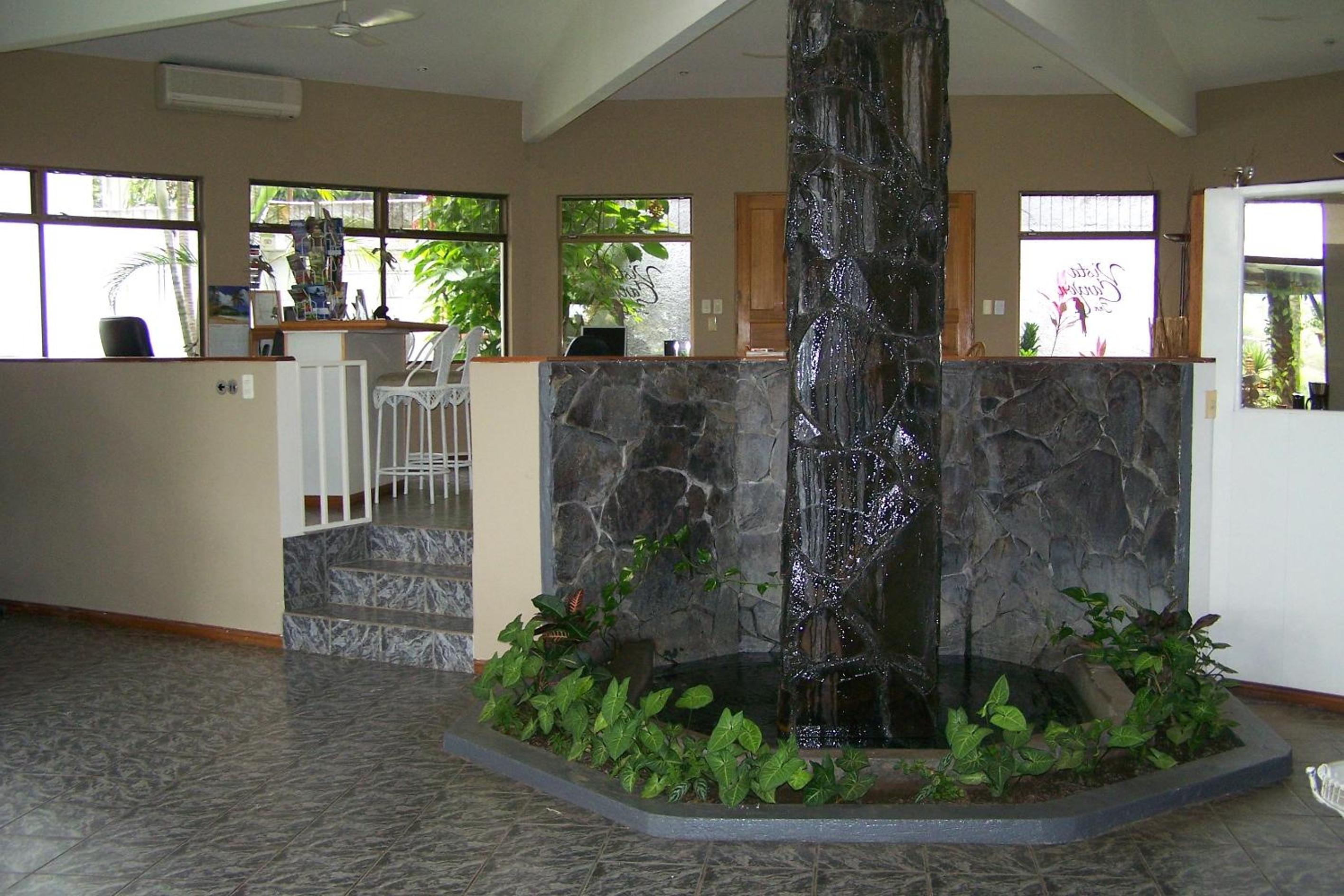 Vista Canyon Inn