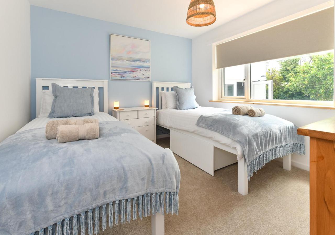 4 Bed in Abersoch oc-21tan