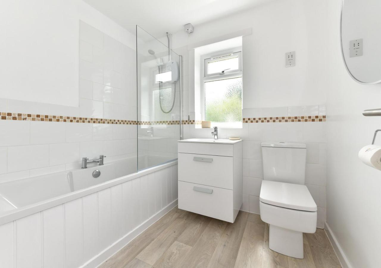 4 Bed in Abersoch oc-21tan