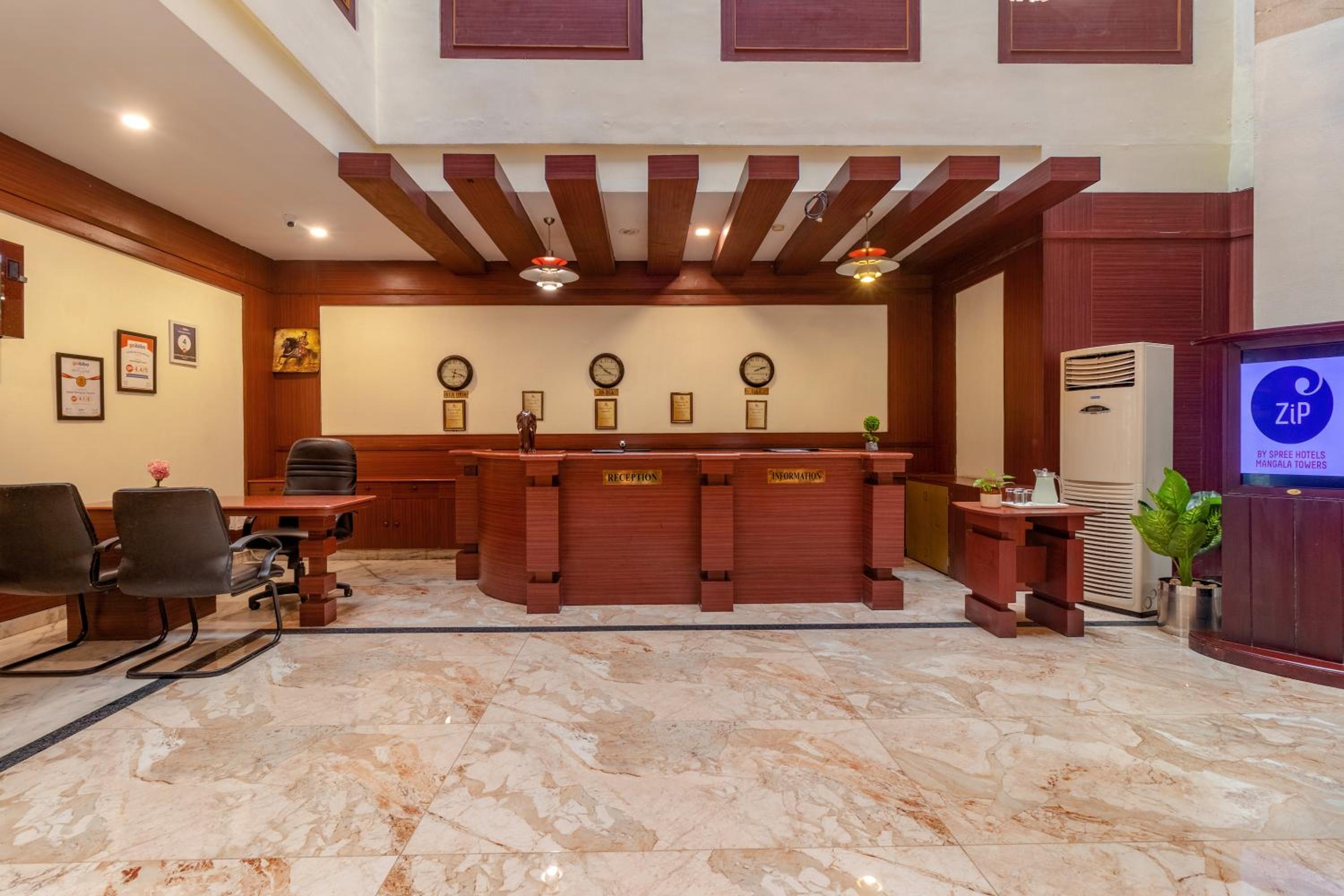 Zip By Spree Hotels Mangala Towers Thrissur